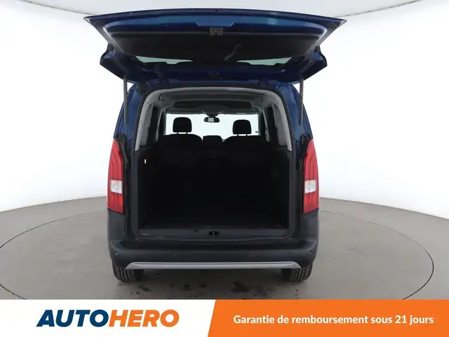 Peugeot Rifter view 16