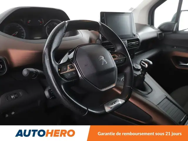Peugeot Rifter view 11