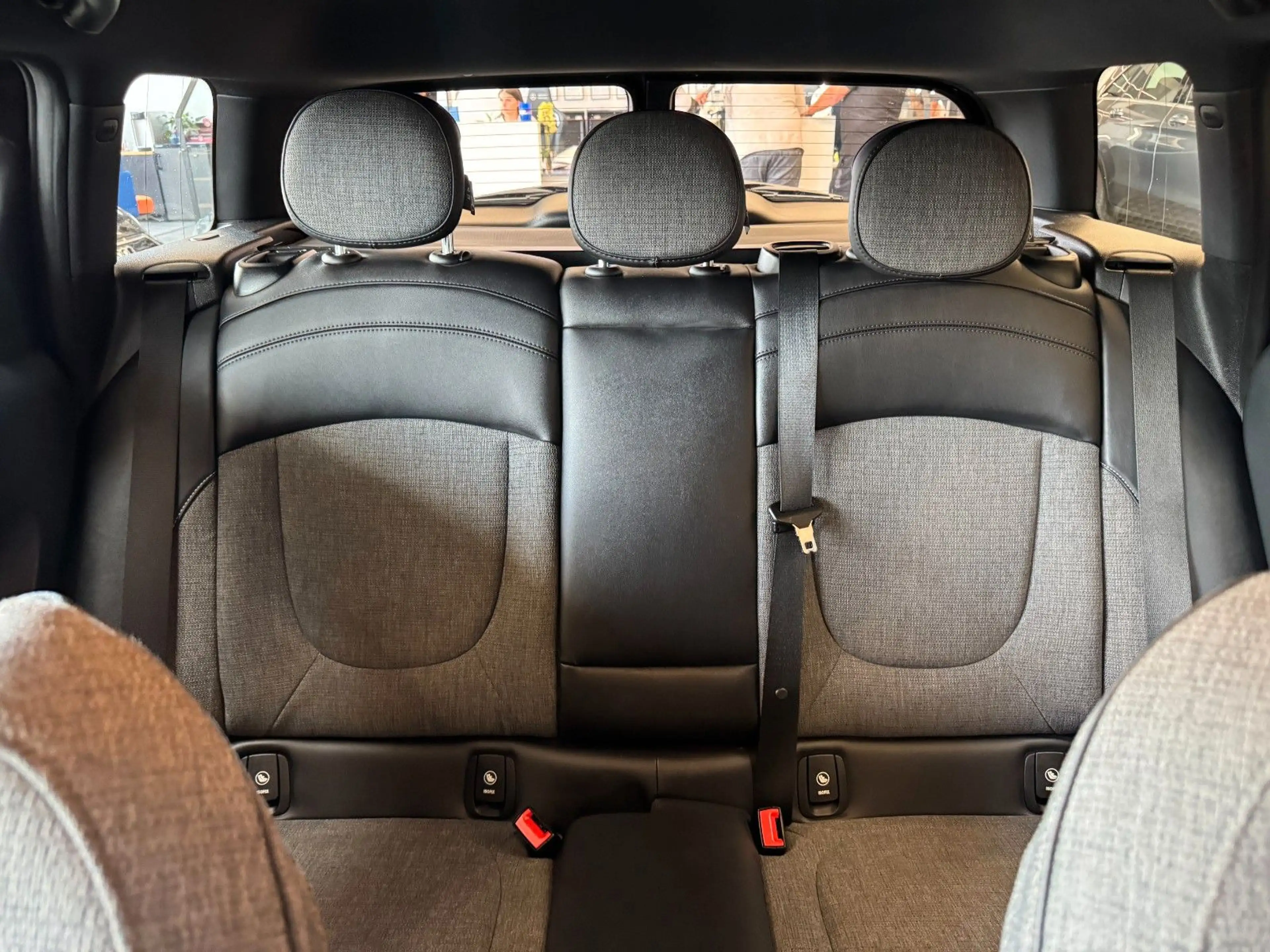 MINI Cooper Clubman Cooper *KEYLESS*HARMANN-SOUND*KLIMA*TEMPO*NAV* — photo 11