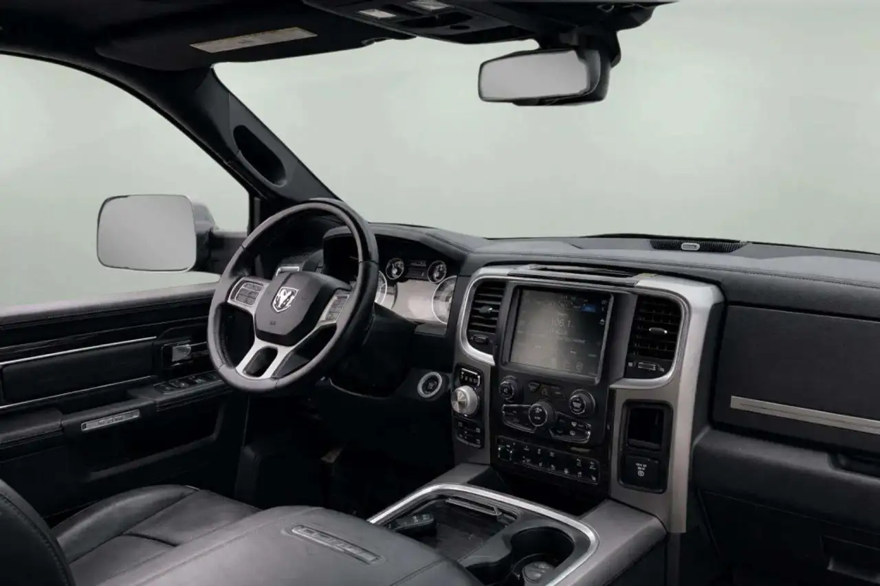 RAM 1500 fotografie RAM 1500