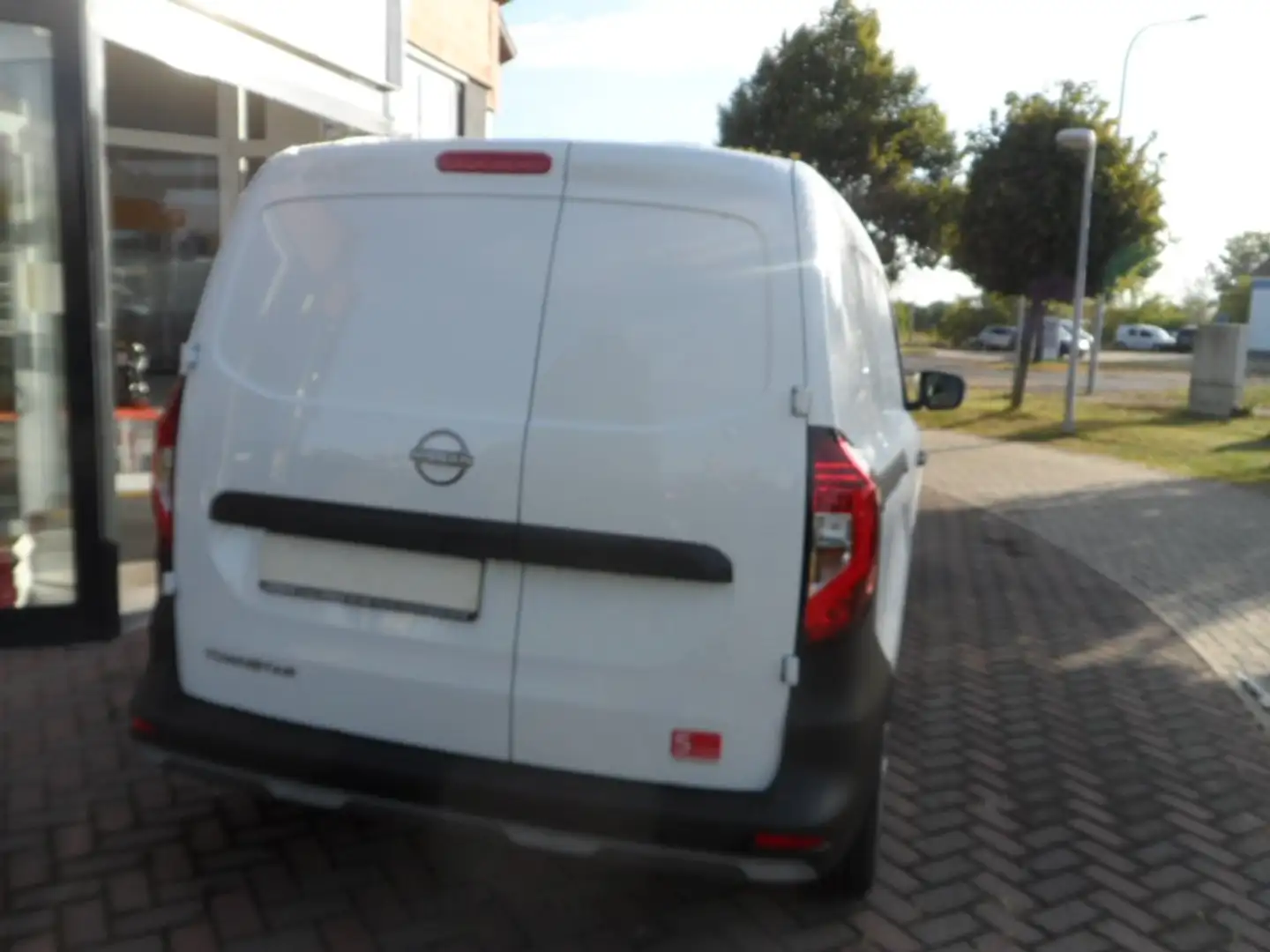 Nissan Townstar L2  Lang   2,3 Acenta Weiß - 2
