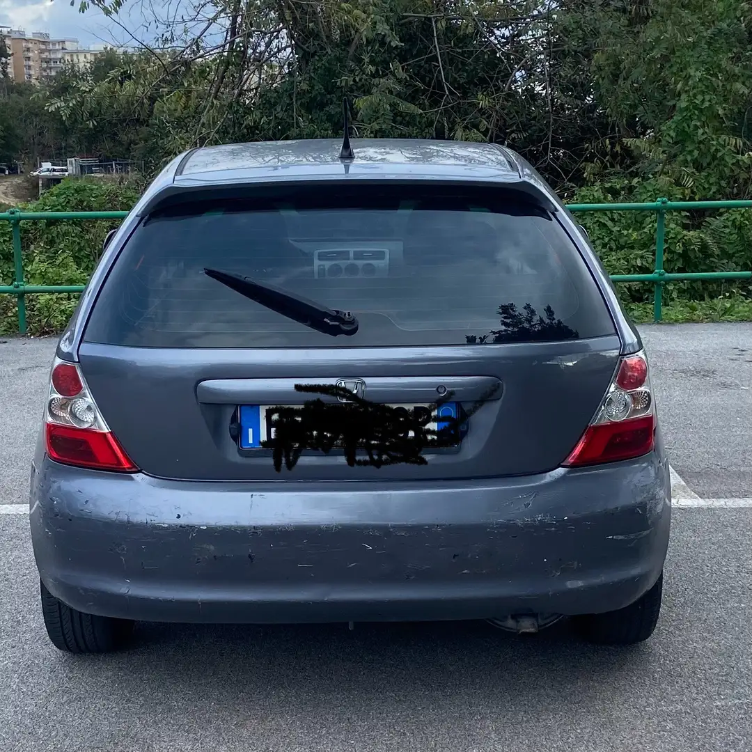 Honda Civic 1.4 16V 90CV ottimo motore, soli 7.000 km/anno - 2
