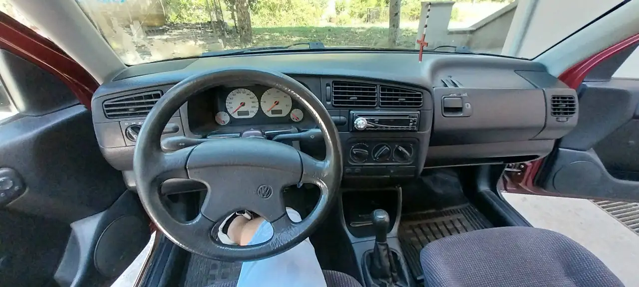 Volkswagen Golf 5p 1.6 GL 101cv, foto 9