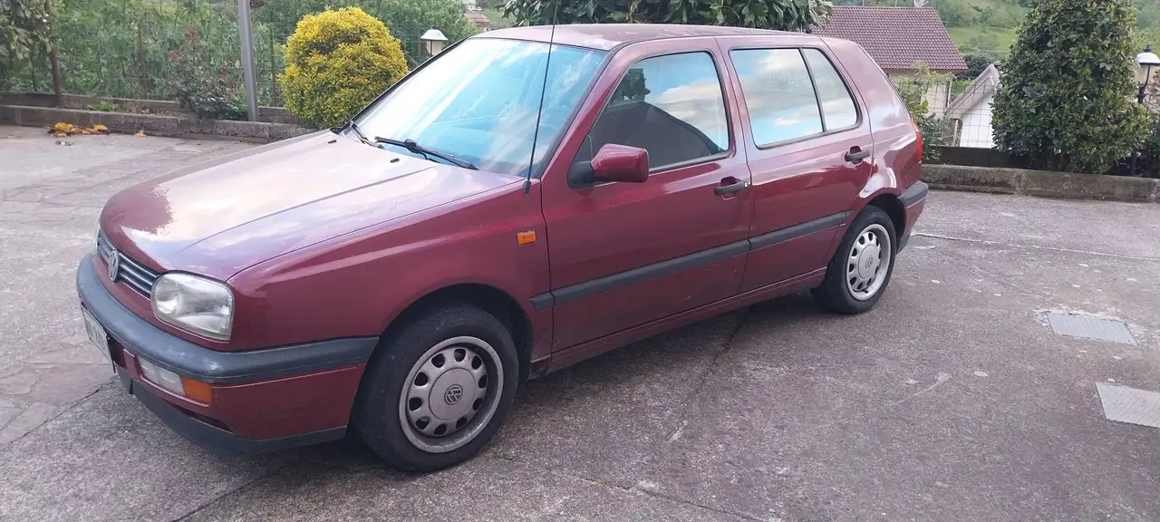 Volkswagen Golf 5p 1.6 GL 101cv, foto 1