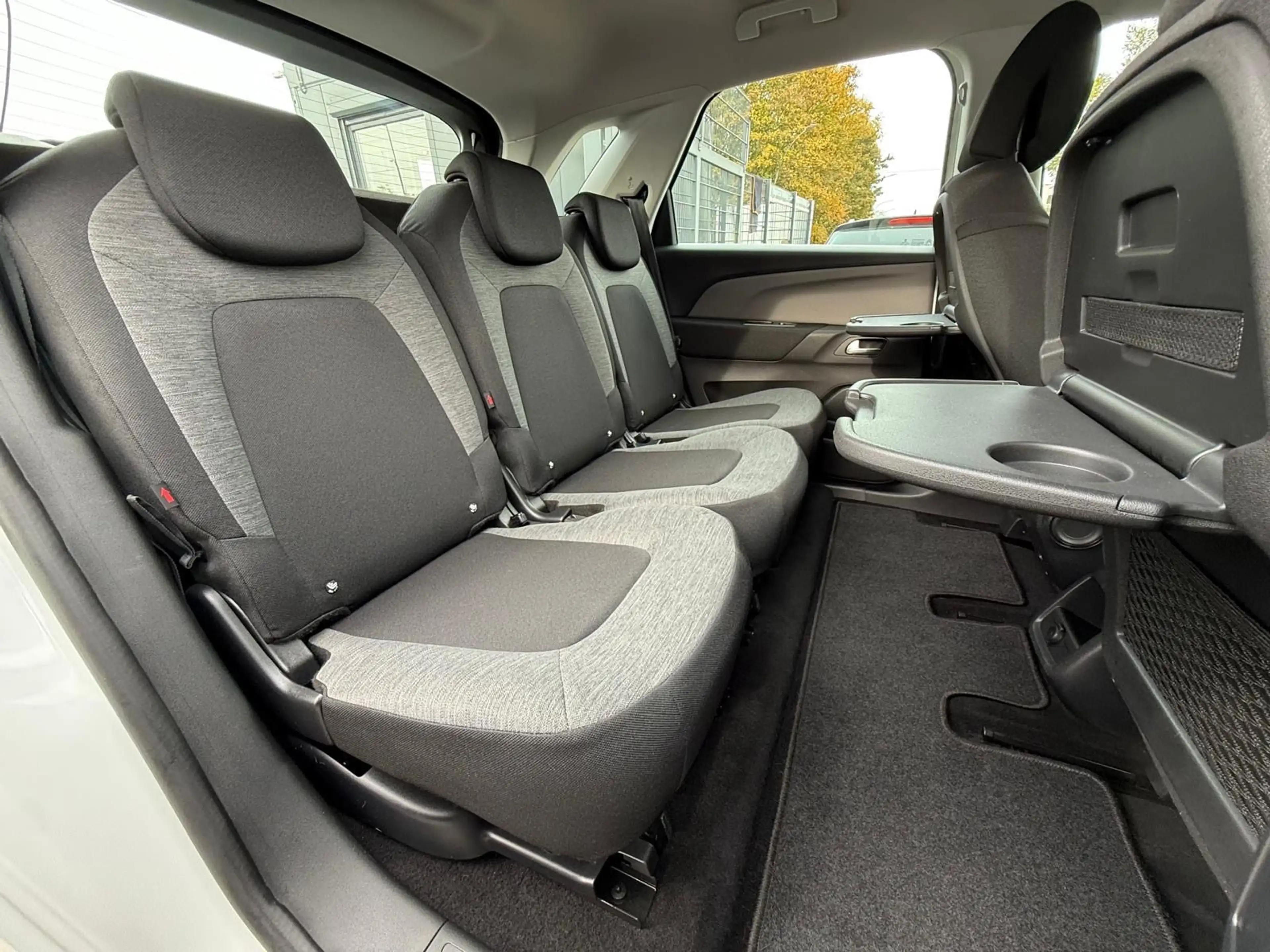 Citroen C4 Picasso /Spacetourer Feel — photo 12