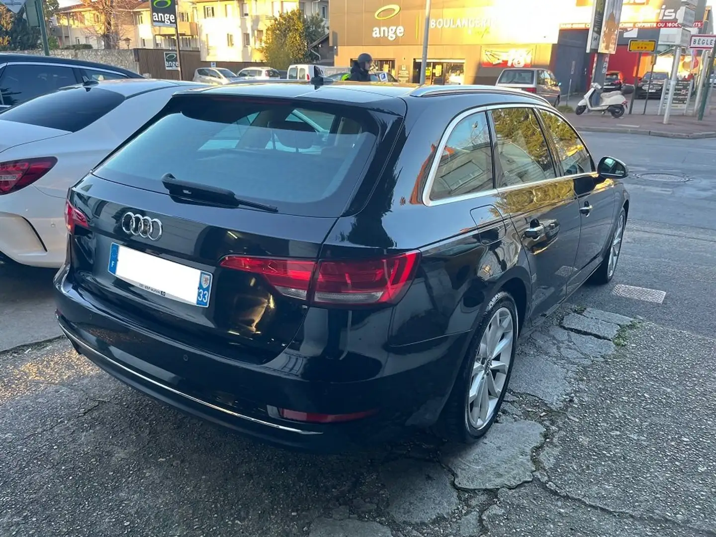 Audi A4 A4 AVANT 2.0 TDI 190 Design Luxe Quattro - 2