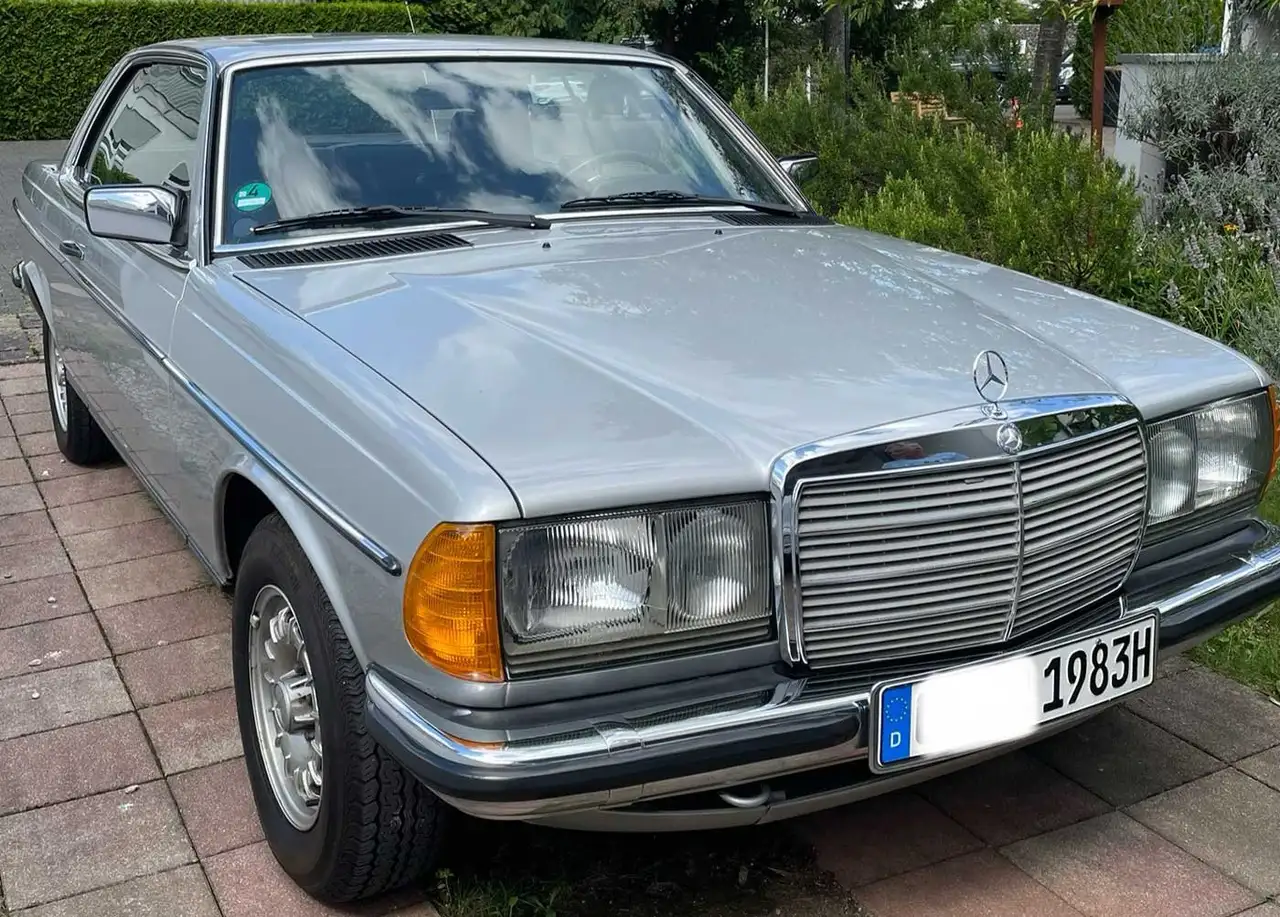Mercedes-Benz Baureihe 123 230CE Coupé | Oldtimer | Original | Top-Zustand, foto 2