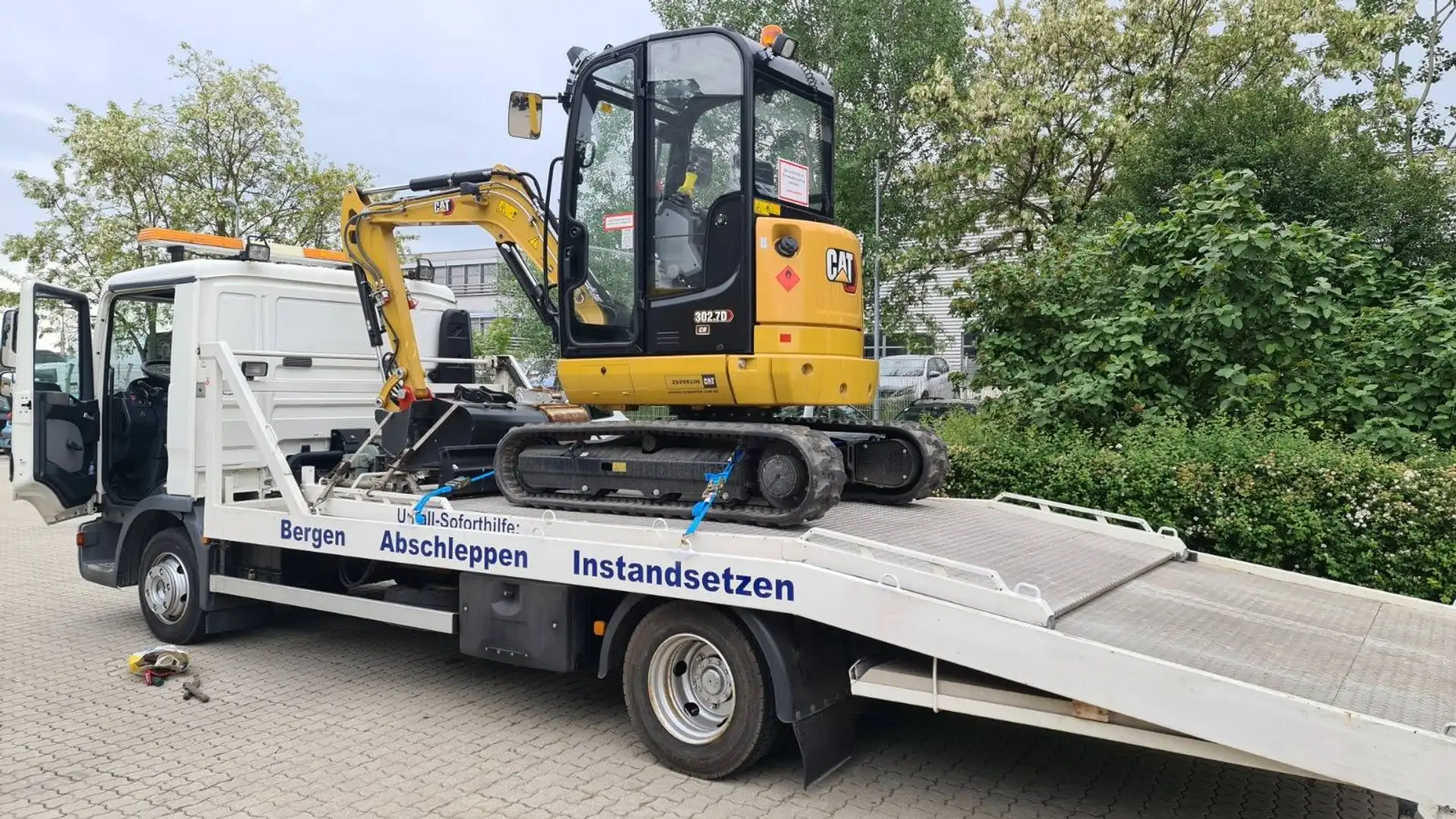 MAN TGE TGL 8.180 4x2 BL Weiß - 2