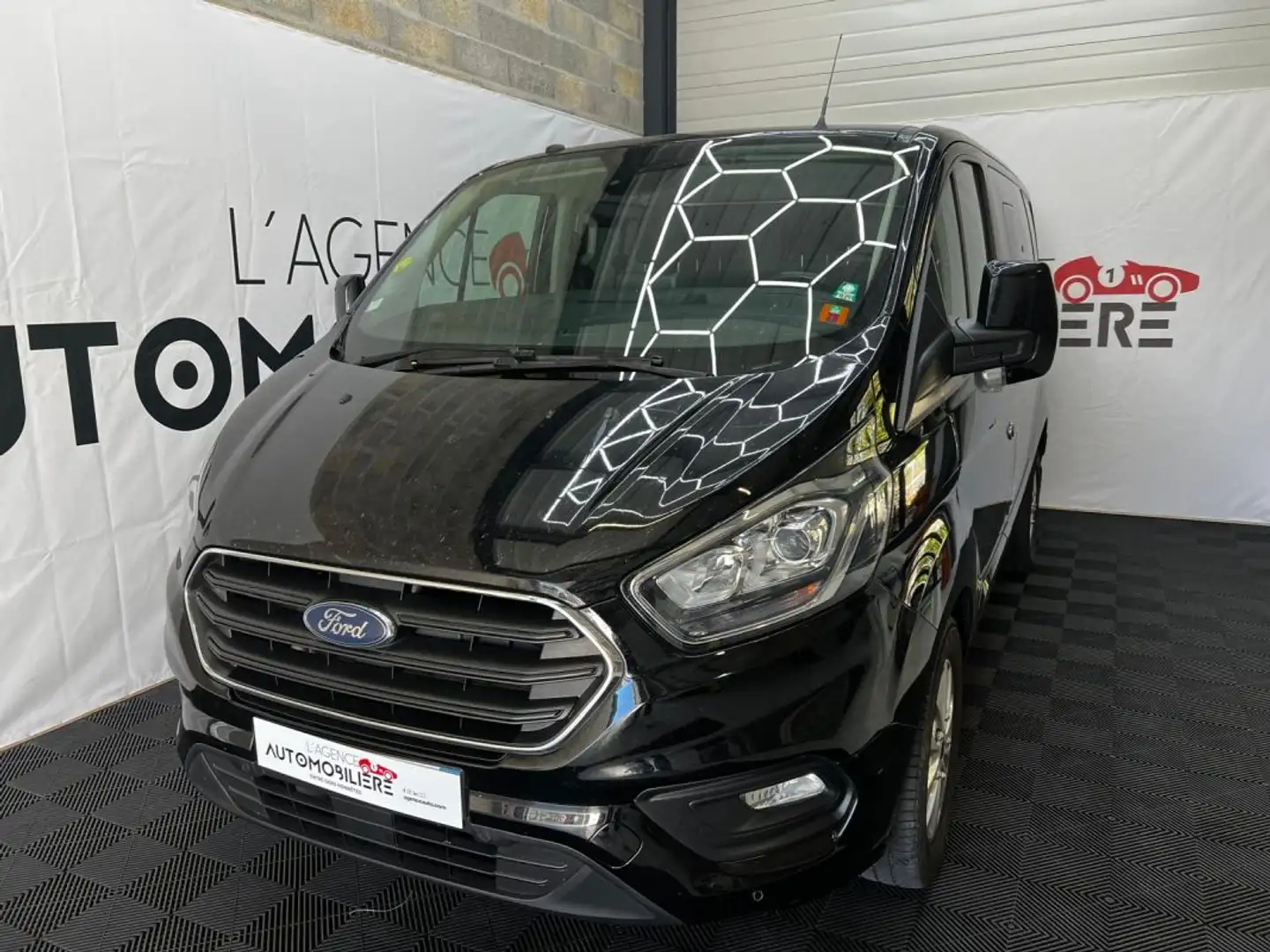Ford Transit Custom Fg 2.0 Tdci Ecoblue Turbo Double Cabine %2B Fourgon Zwart - 2