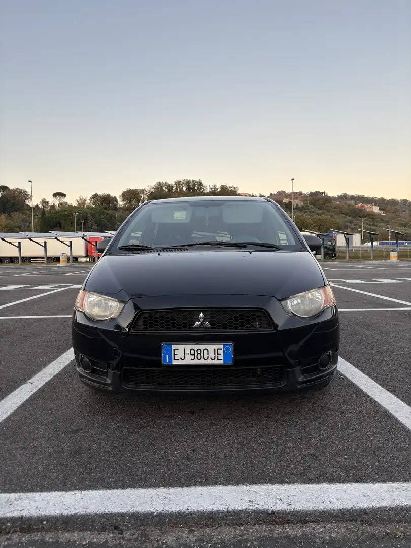 Mitsubishi Colt 5p 1.1 Sound Climatic Gpl - 2