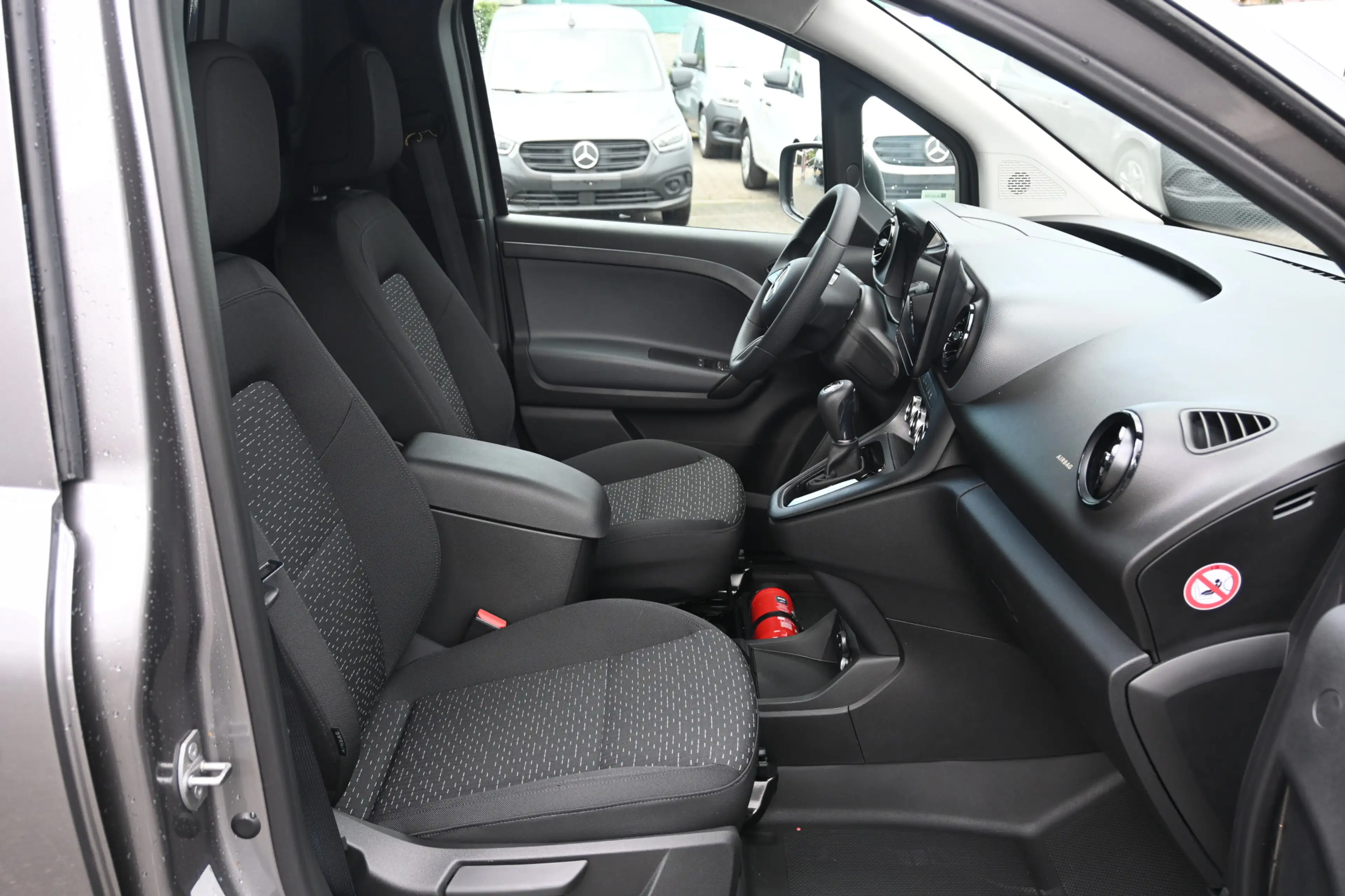 Mercedes-Benz Citan eCitan 112 Pro L1 51 kWh Snellader AC 22kW/DC 75kW — photo 4