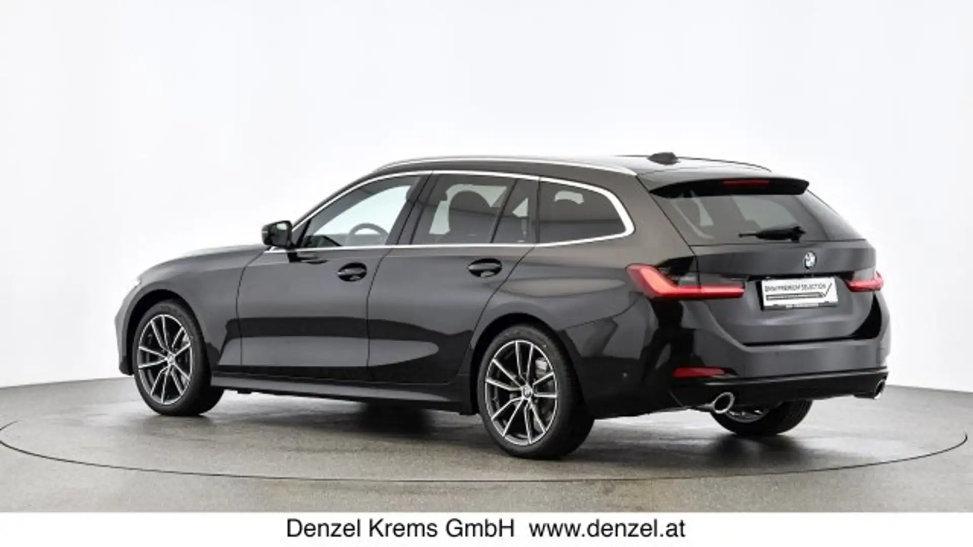 BMW 320 d xDrive Touring G21 B47 Schwarz - 2
