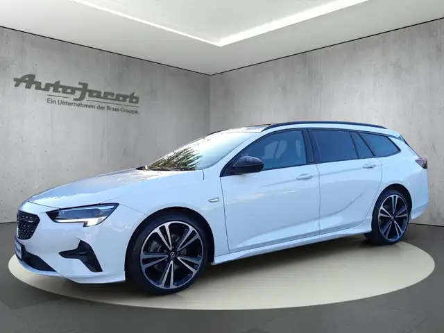 Opel Insignia Sports Tourer Ultimate 2.0 Diesel 128 k