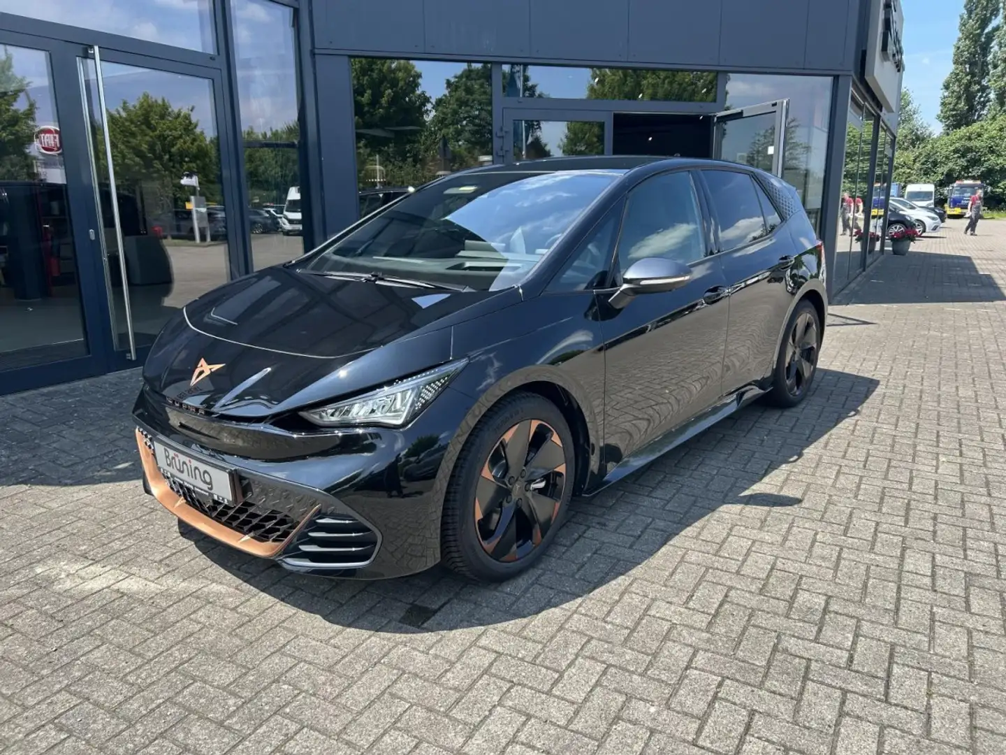 CUPRA Born Edition Dynamic 170 (60kWh) Klima Navi Czarny - 2