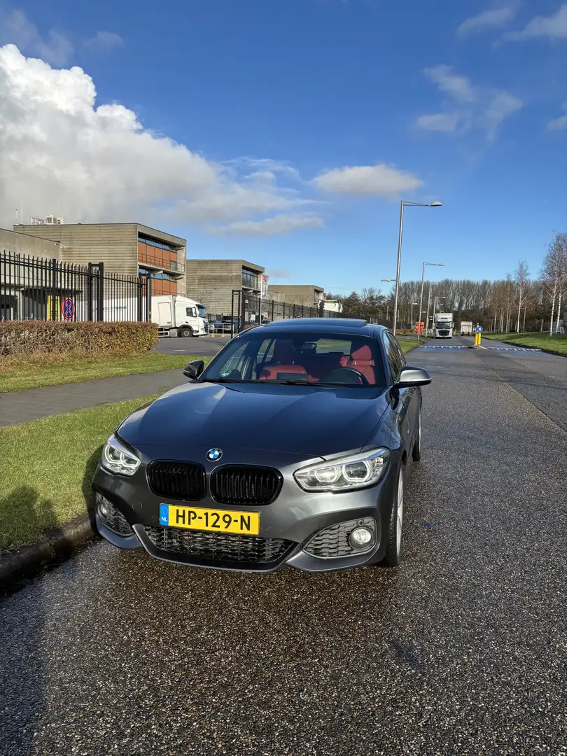 BMW 118 118D M-SPORT | Automaat | Open dak | Harman Kardon Grijs - 1