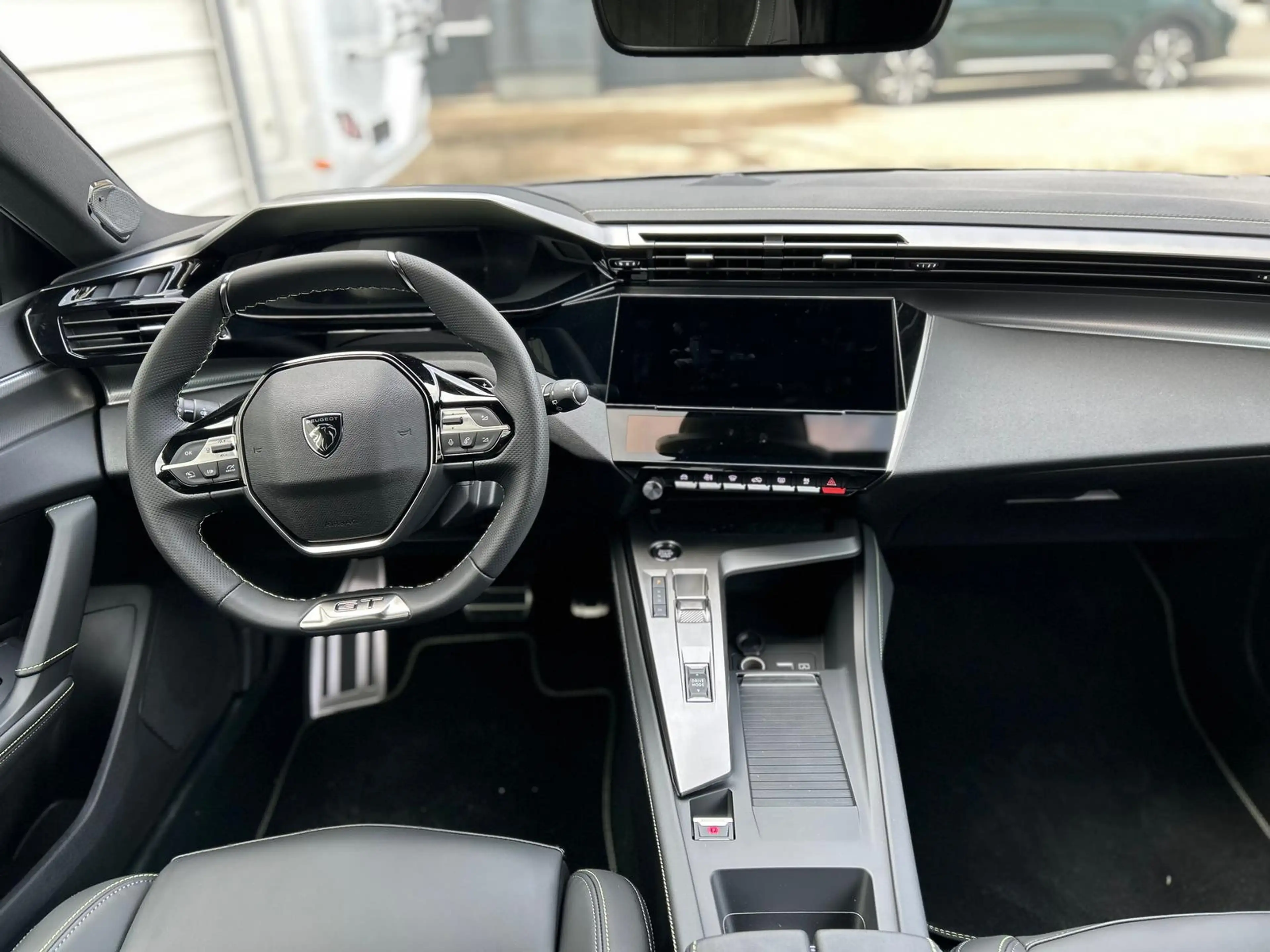 Peugeot 308 Hybrid 145 GT e-DCS6 *Pano*360*TOP ANGEBOT — photo 8