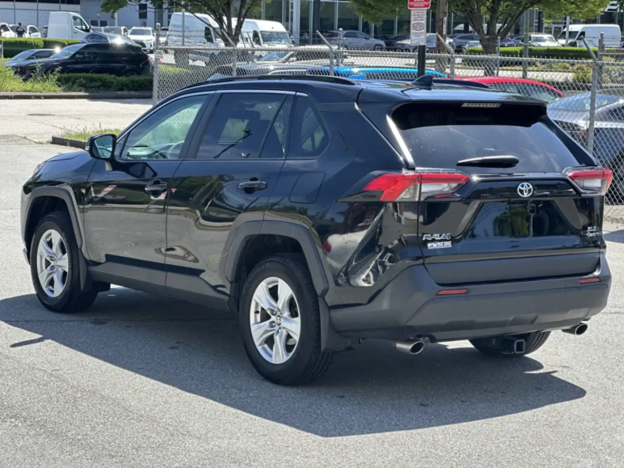 Toyota RAV 4 снимка Toyota RAV 4