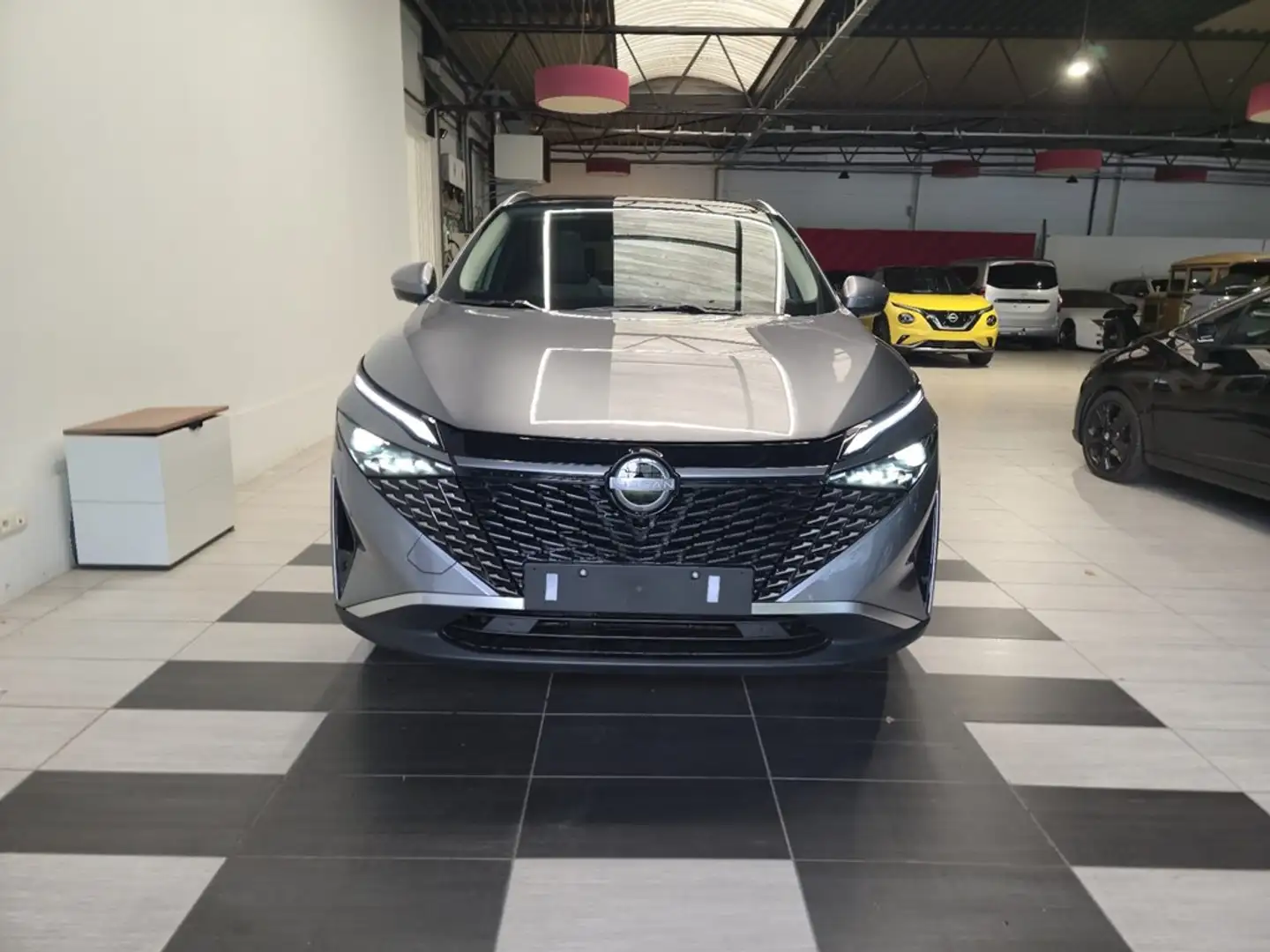 Nissan Qashqai MY25//N-Connecta//Cold Pack//Pano// Grau - 2