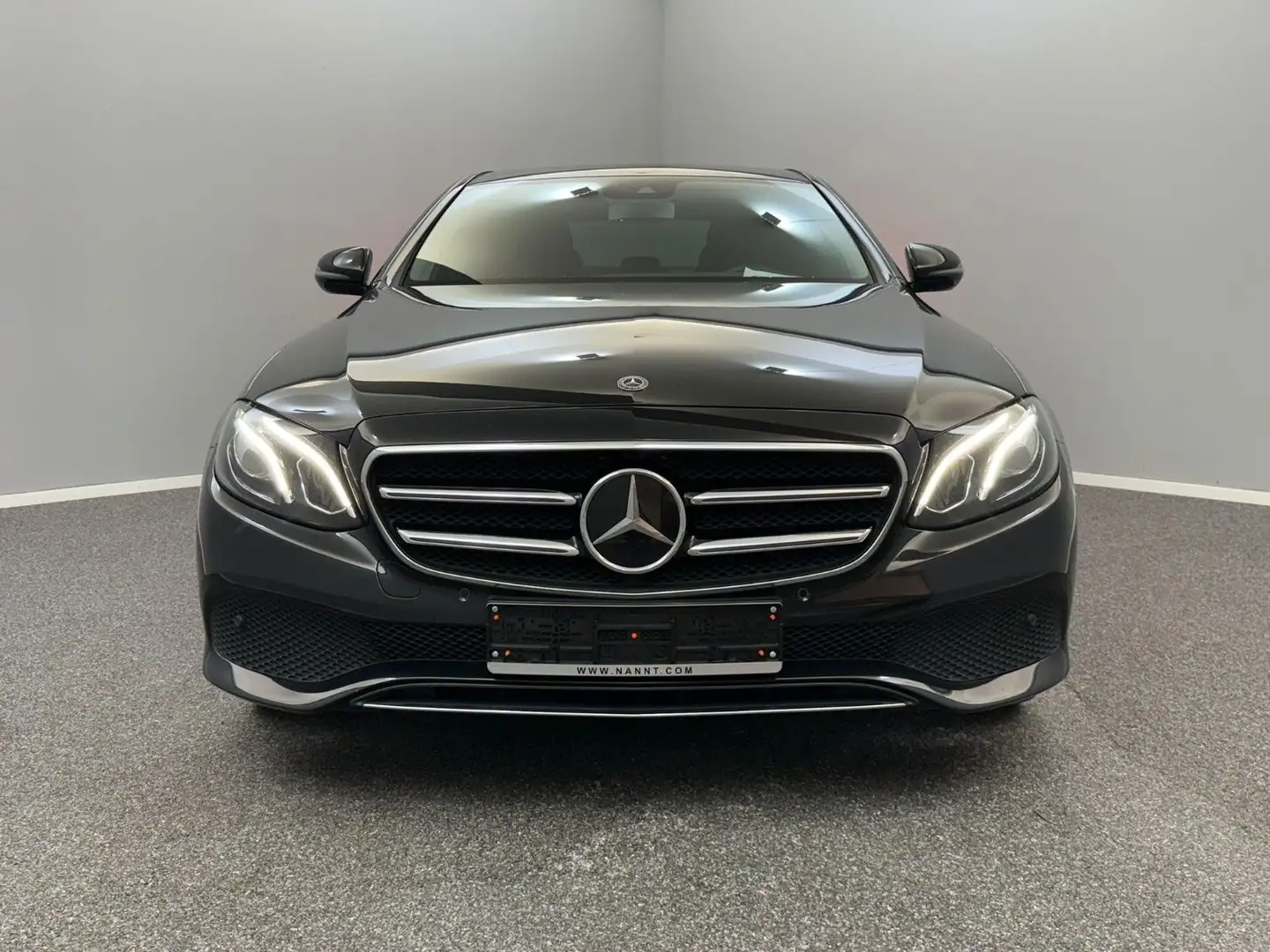 Mercedes-Benz E 220 E220d Limousine 2x Avantgarde*MEMO*KAM*WIDE*TOP Schwarz - 2