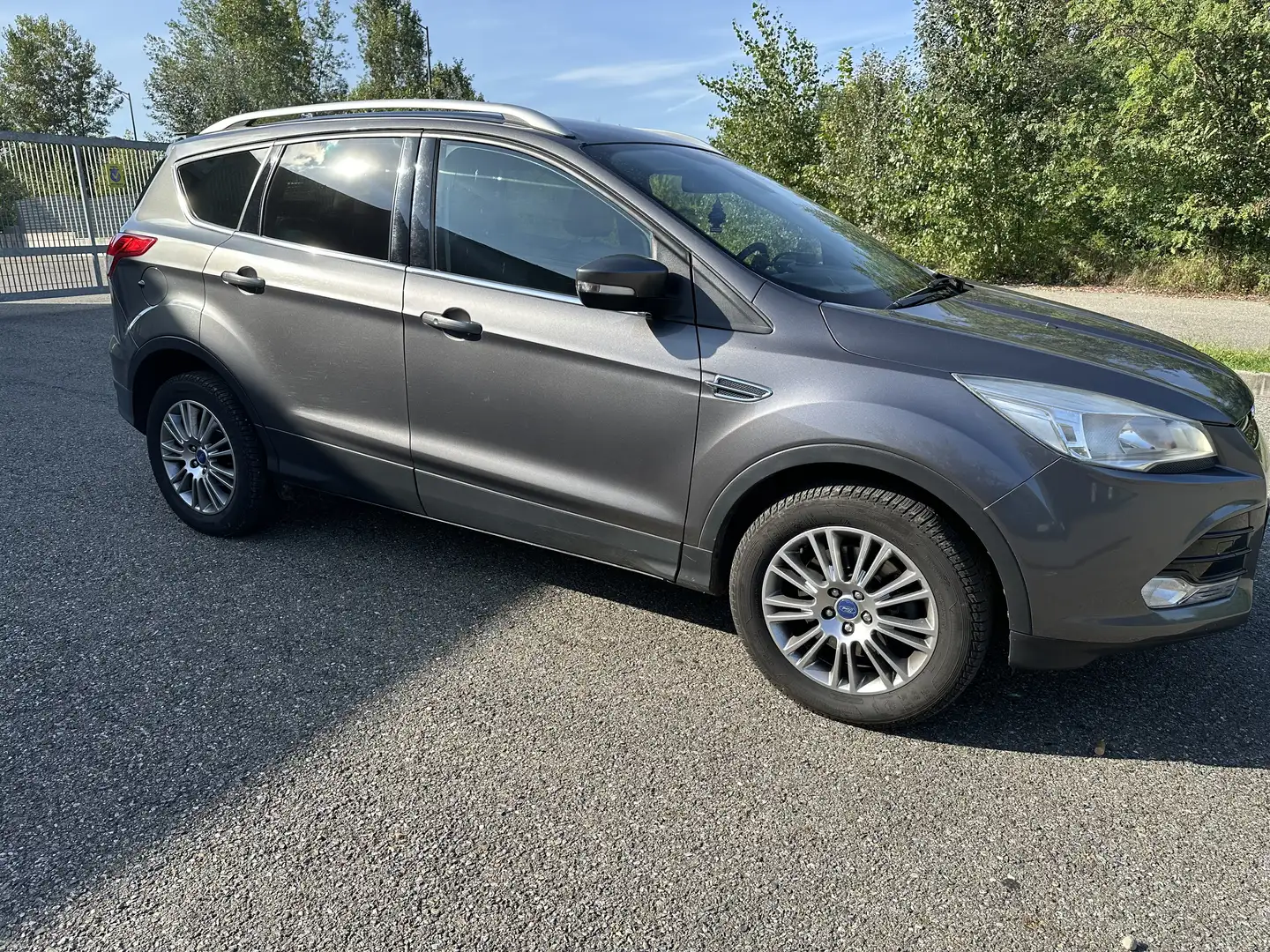 Ford Kuga 2.0 tdci Titanium 4wd 140cv - 1