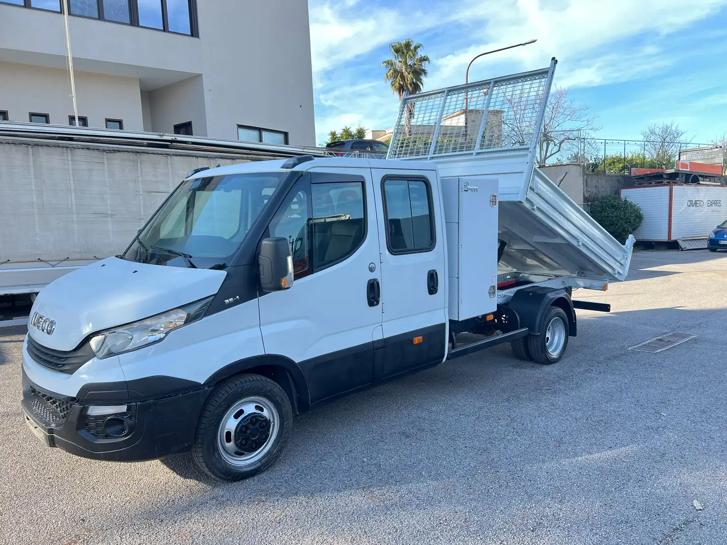 Iveco Daily 35C14 DOPPIA CABINA RIBALTABILE EURO 6 Blanc - 1