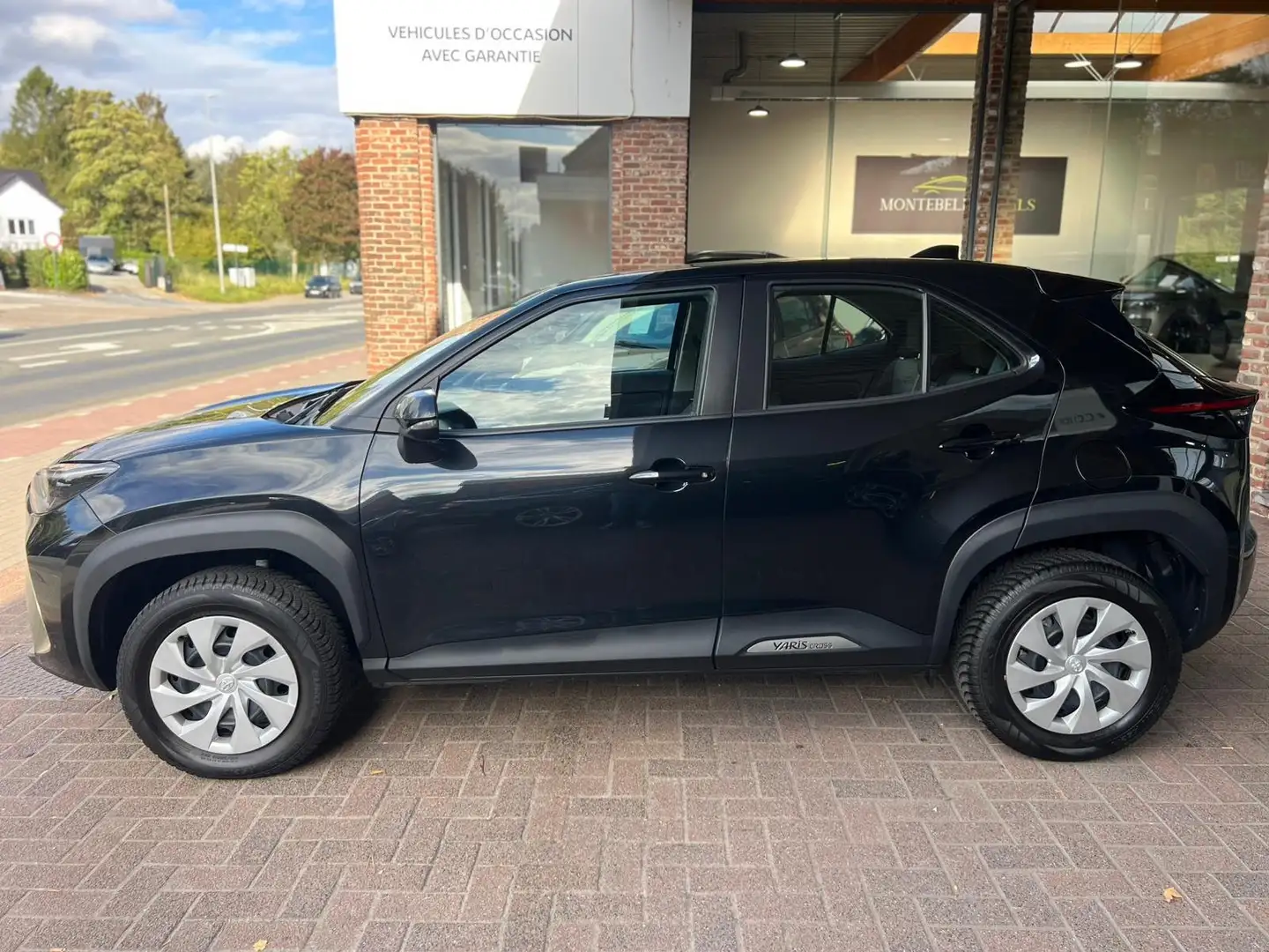 Toyota Yaris Cross Yaris Cross 1.5i VVT-i Dynamic Plus CVT Schwarz - 1