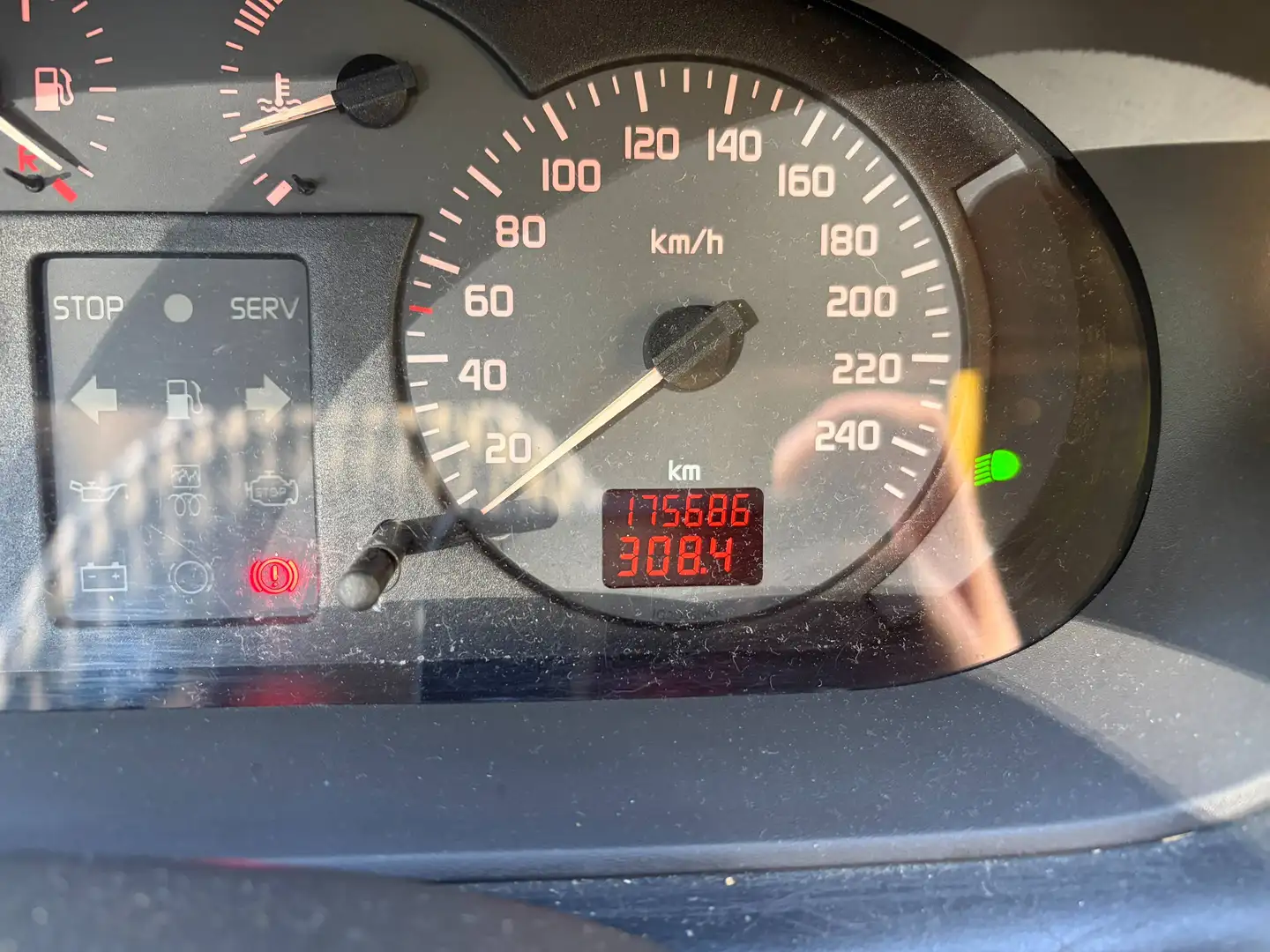 Renault Megane Mégane Sign 1,9 dCi Rot - 2