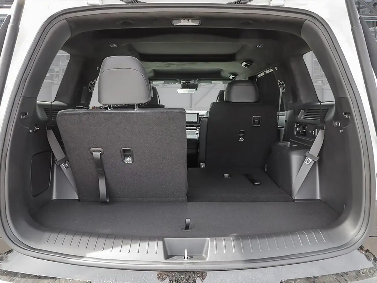 Hyundai SANTA FE снимка Hyundai SANTA FE
