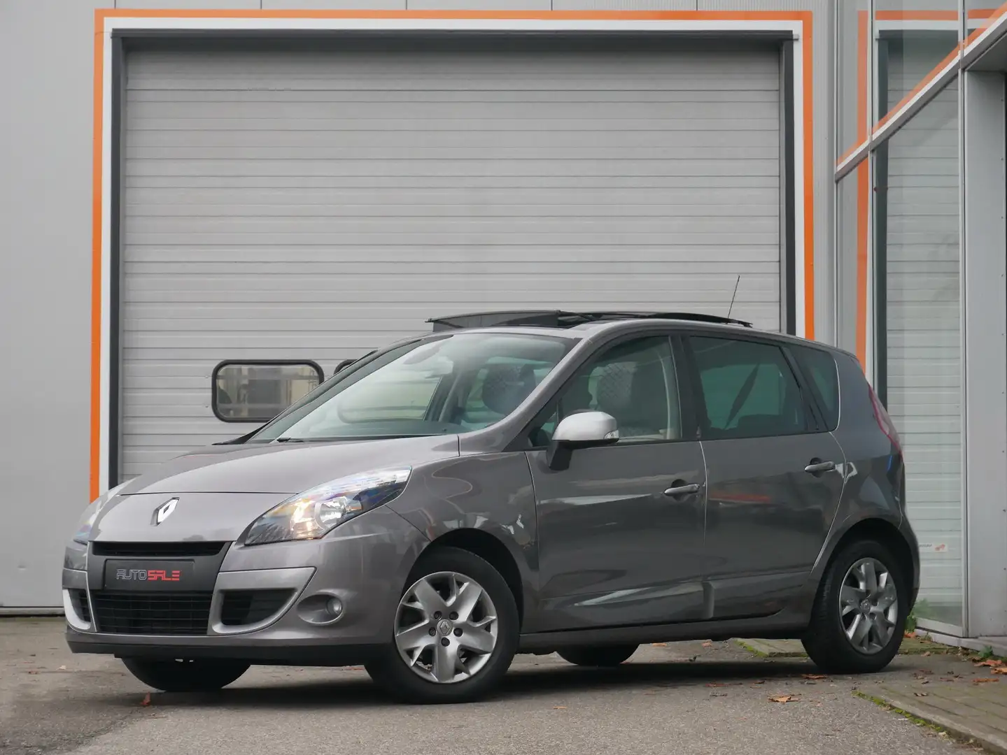 Renault Scenic 1.5 dCi Dynamique EDC * PANO * NAVI * BLT * Grijs - 2