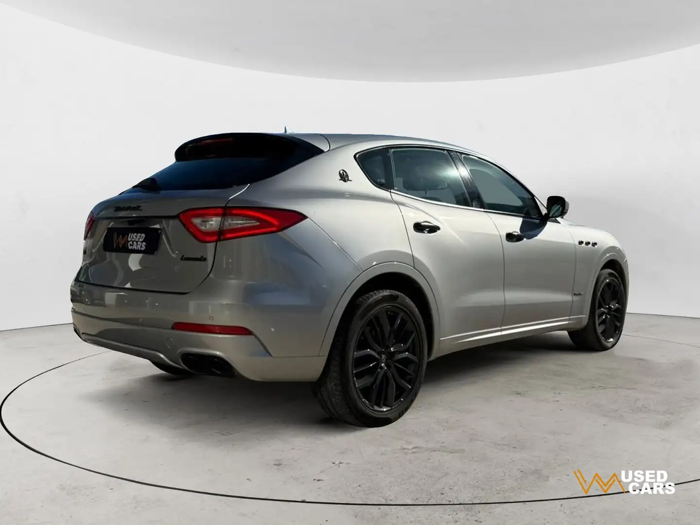 Maserati Levante Levante V6 Diesel 275 CV AWD Grau - 2