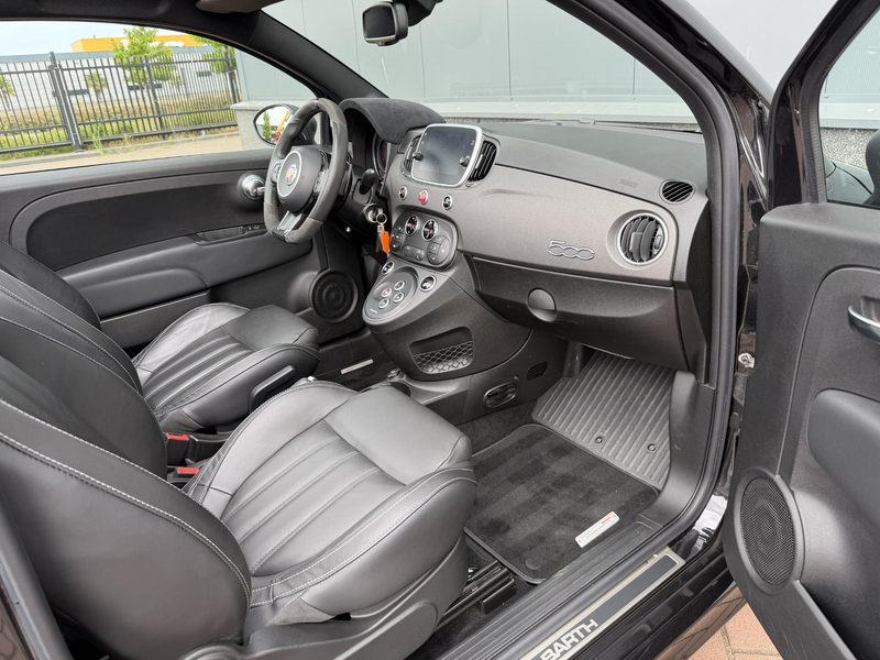 Abarth 595C 1.4 T-Jet Competizione BEATS | BI-XENON | 1e EIG — photo 13