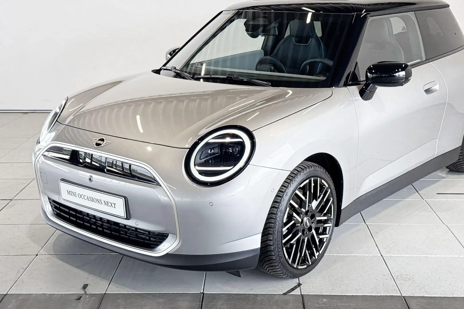 MINI Cooper E Favoured Trim Pakket L Gri - 2