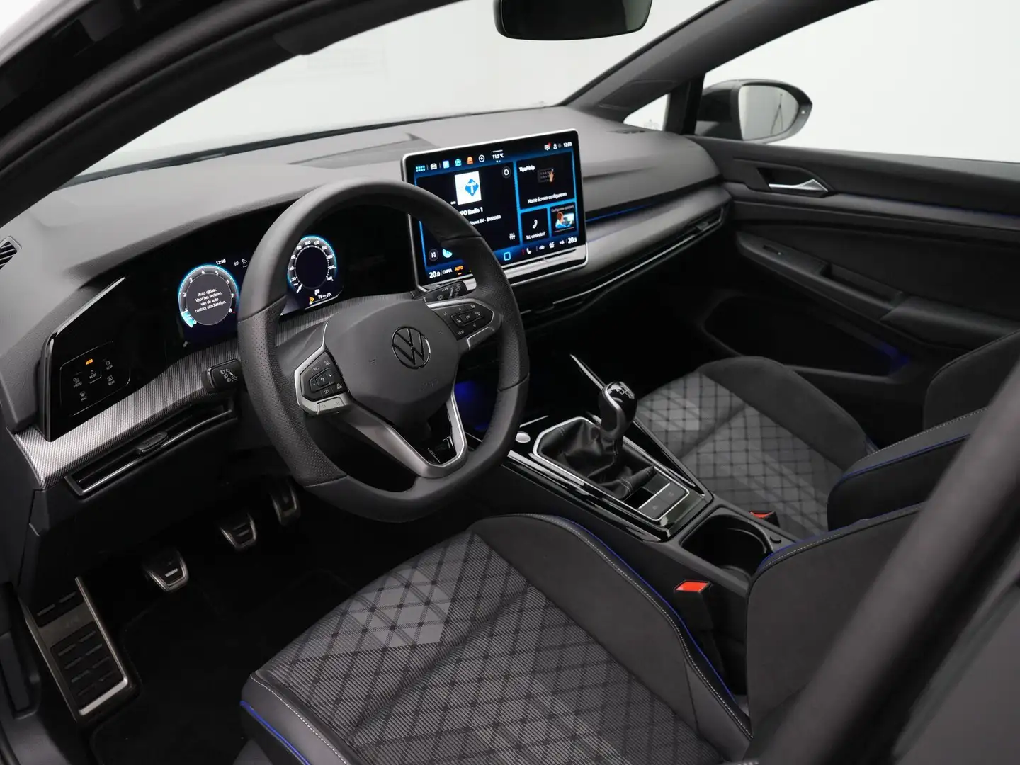 Volkswagen Golf 1.5 TSI 150 pk R-Line Edition | Stuur-/stoelverwar Zwart - 2