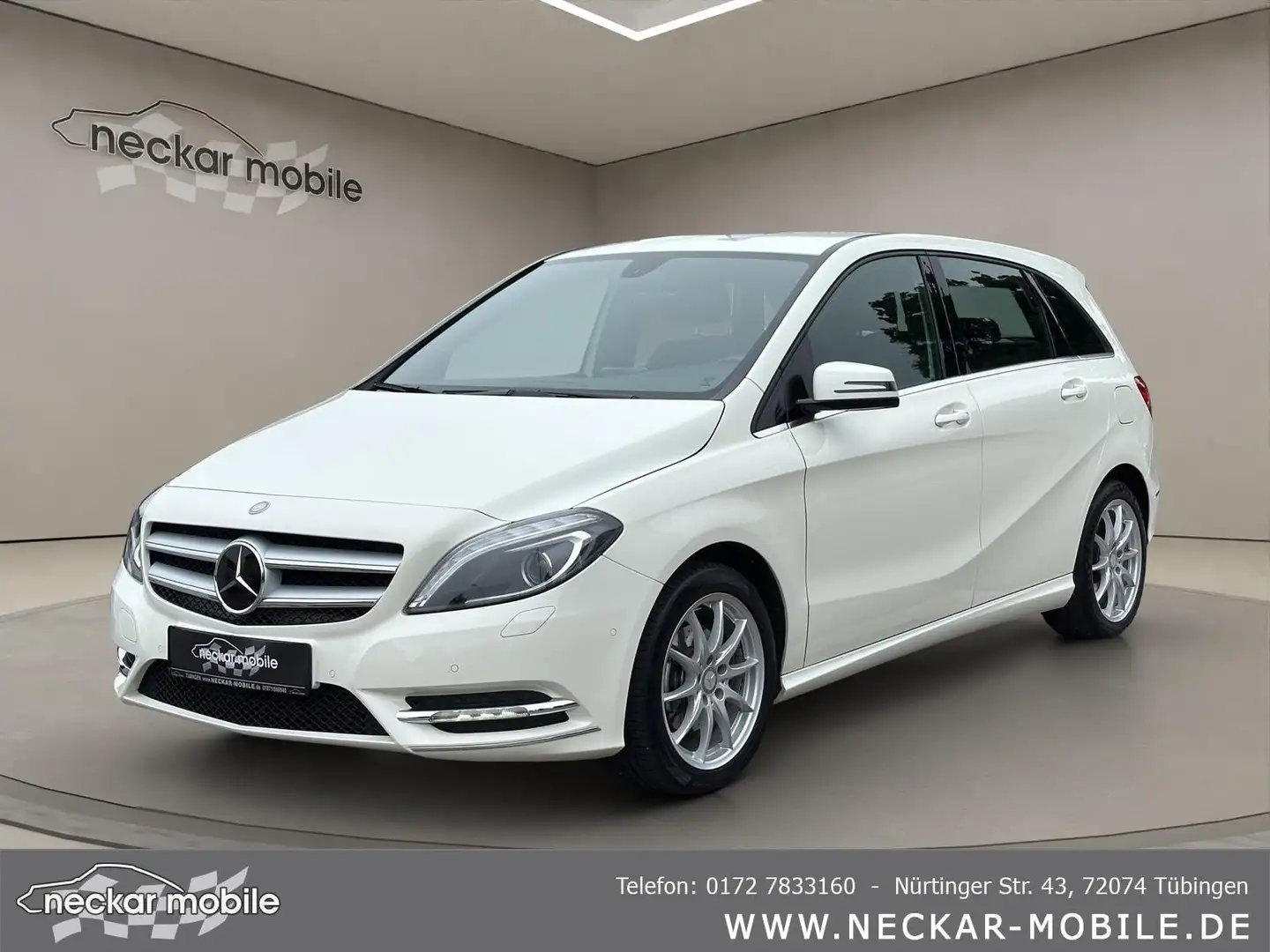Mercedes-Benz B 180 Sportpaket Xenon Navi Parkassi PDC Sitzhzg Weiß - 2
