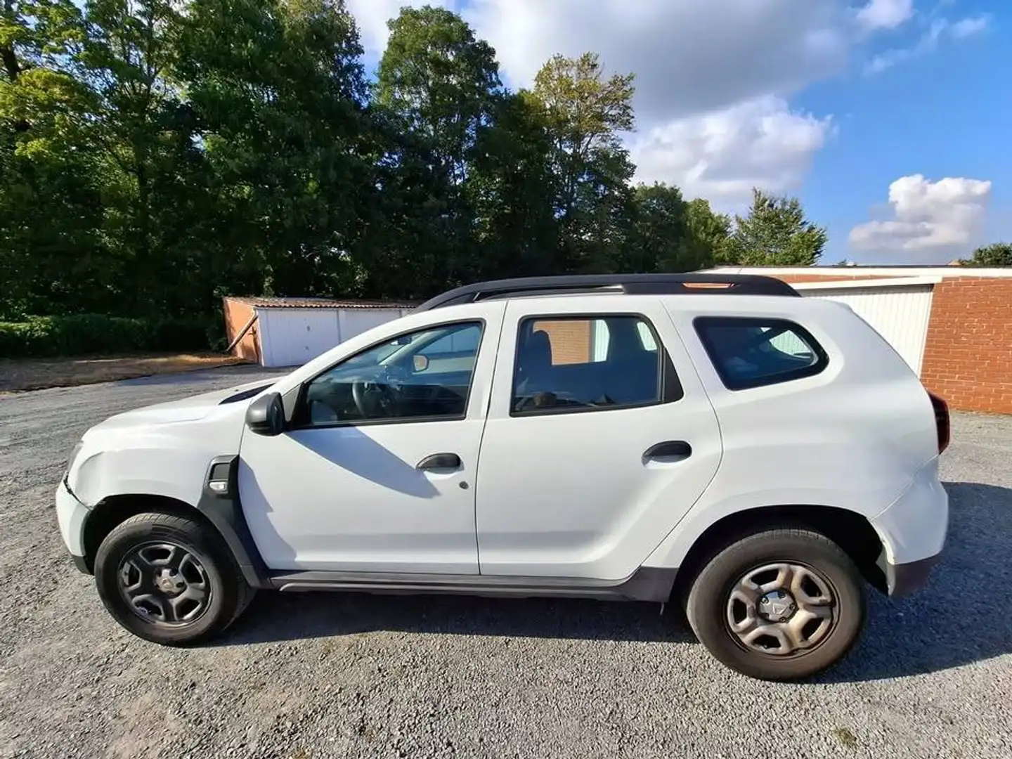 Renault Duster Weiß - 1