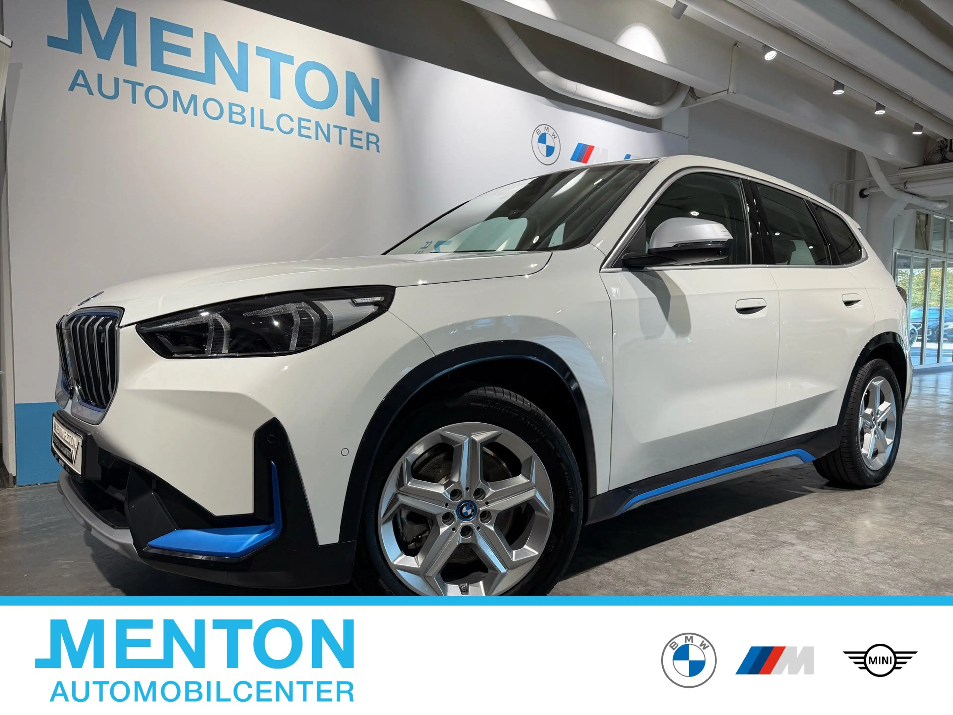 BMW iX1 xDrive30 (ab 2022) xLine