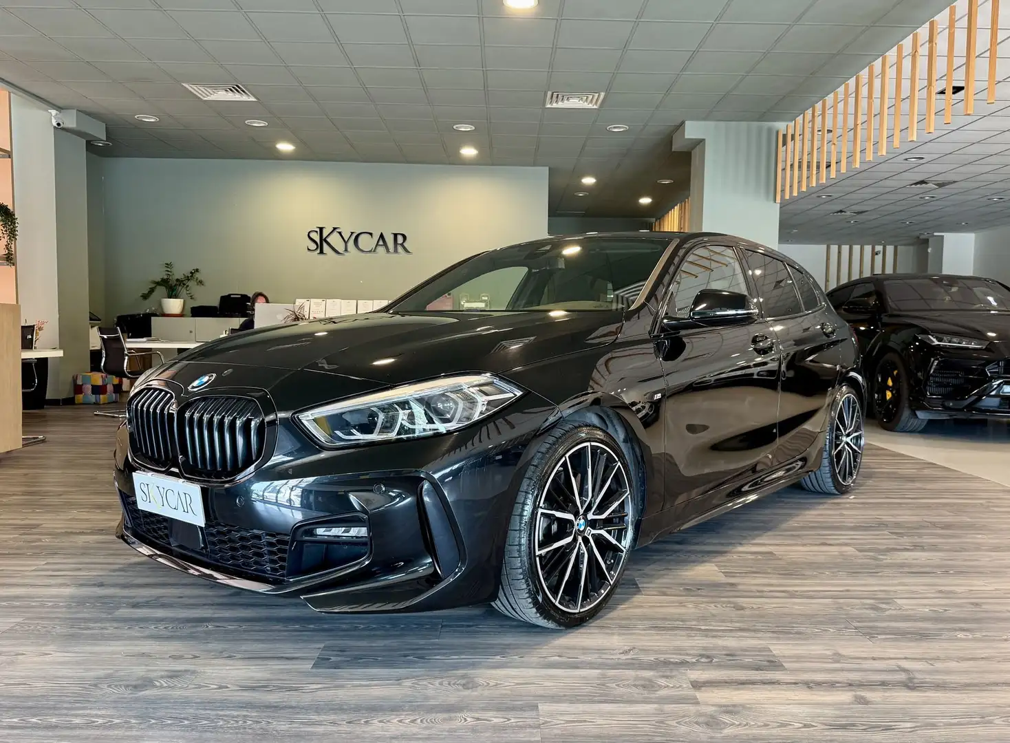 BMW 120 120d xDrive 5p. Msport Exterior Nero - 1