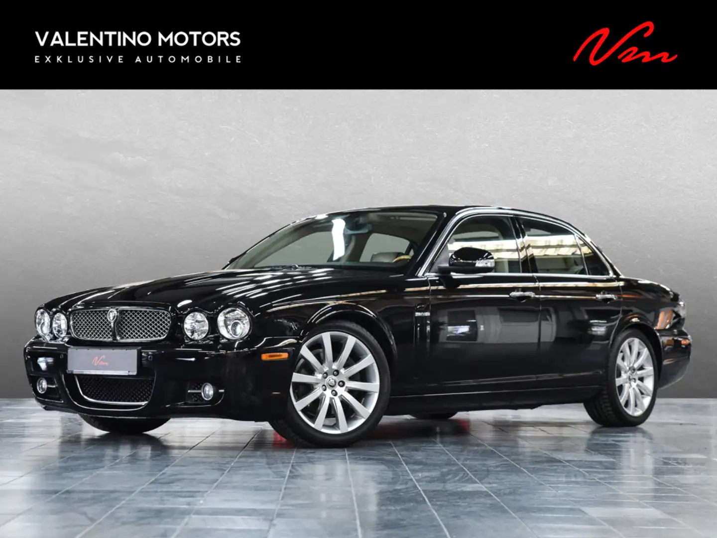 Jaguar XJ 2.7 D Executive - Vollausstattung | 19 Zoll Noir - 1