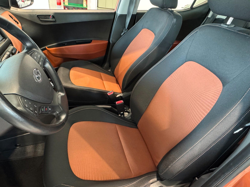 Hyundai i10 Intro Edition Bluetooth/Touchscreen/Klima — photo 11