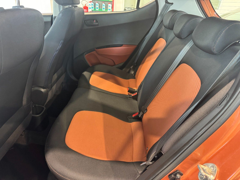 Hyundai i10 Intro Edition Bluetooth/Touchscreen/Klima — photo 8