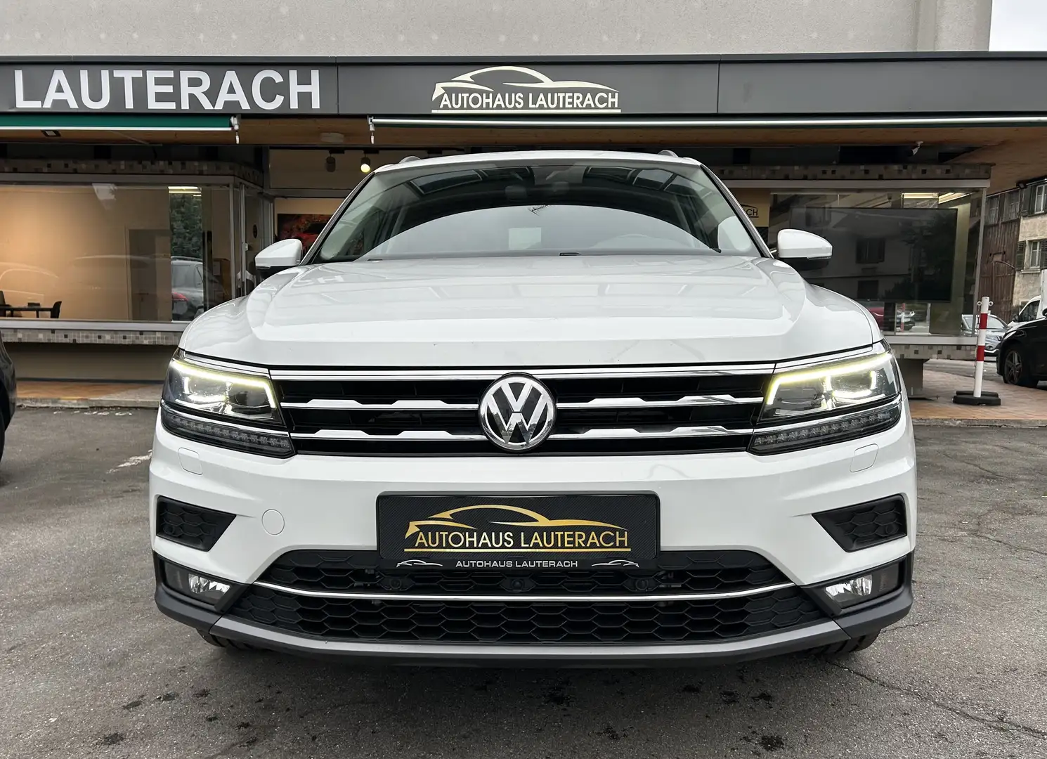 Volkswagen Tiguan Allspace Tiguan 2,0 TDI 4Motion Allspace Highline DSG *AHK Weiß - 2