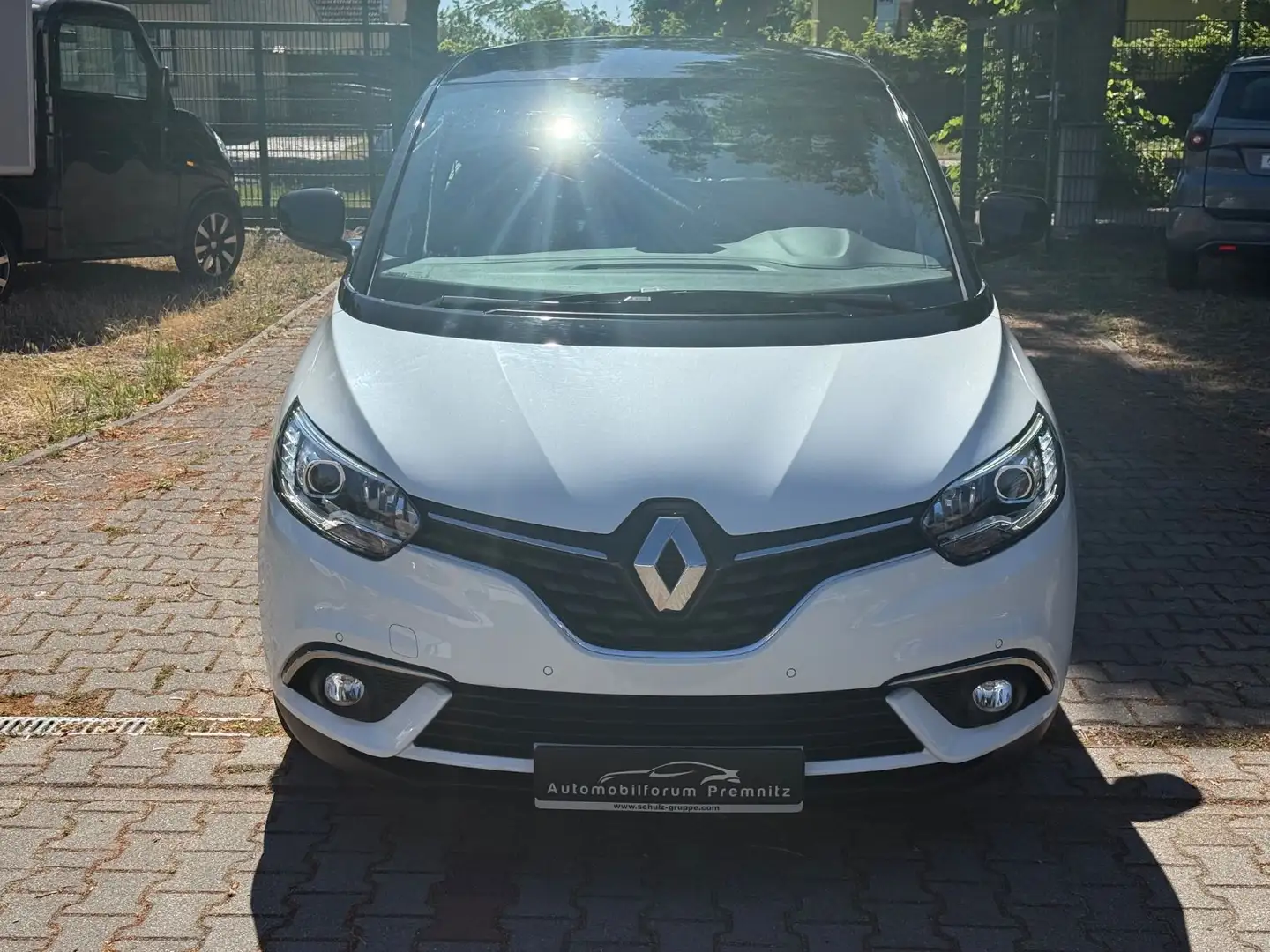 Renault Scenic EDC Weiß - 2