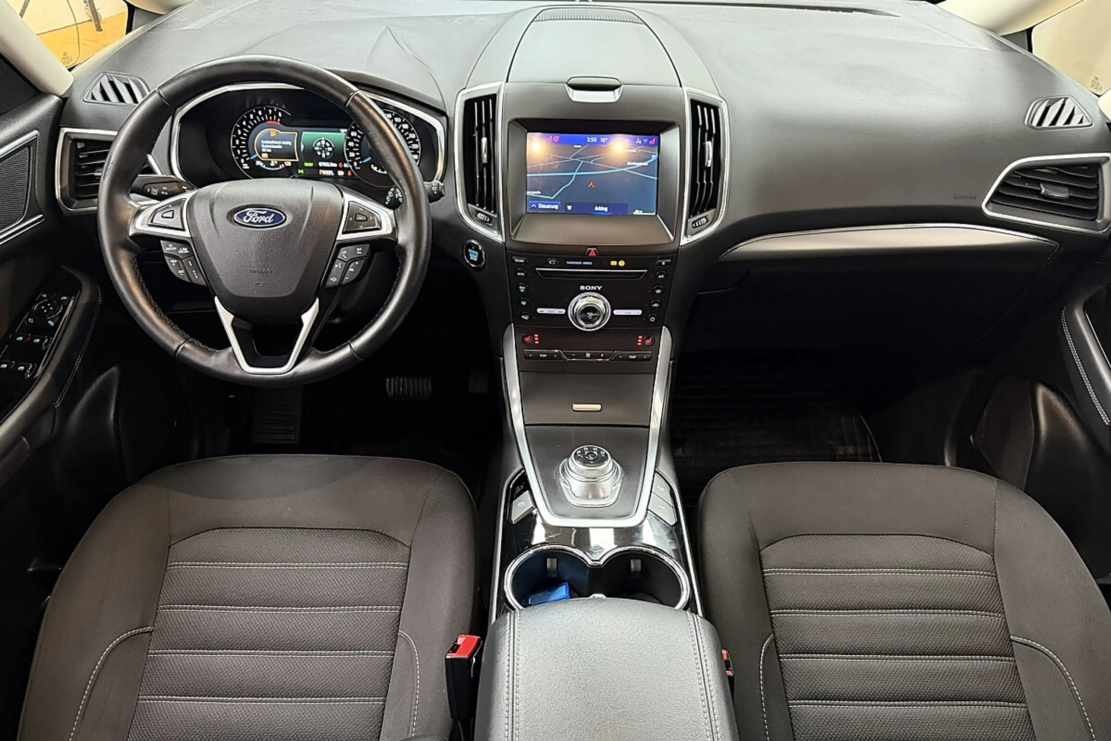 Ford Galaxy 2.5 Duratec (FHEV) Hybrid Hybrid Titanium — photo 5