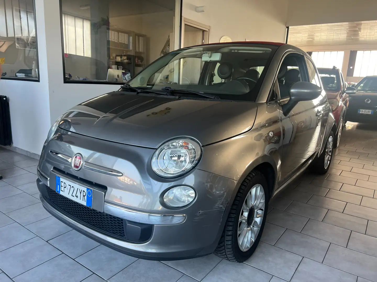 Fiat 500C 500C 1.3 mjt 16v Lounge 95cv Grijs - 1