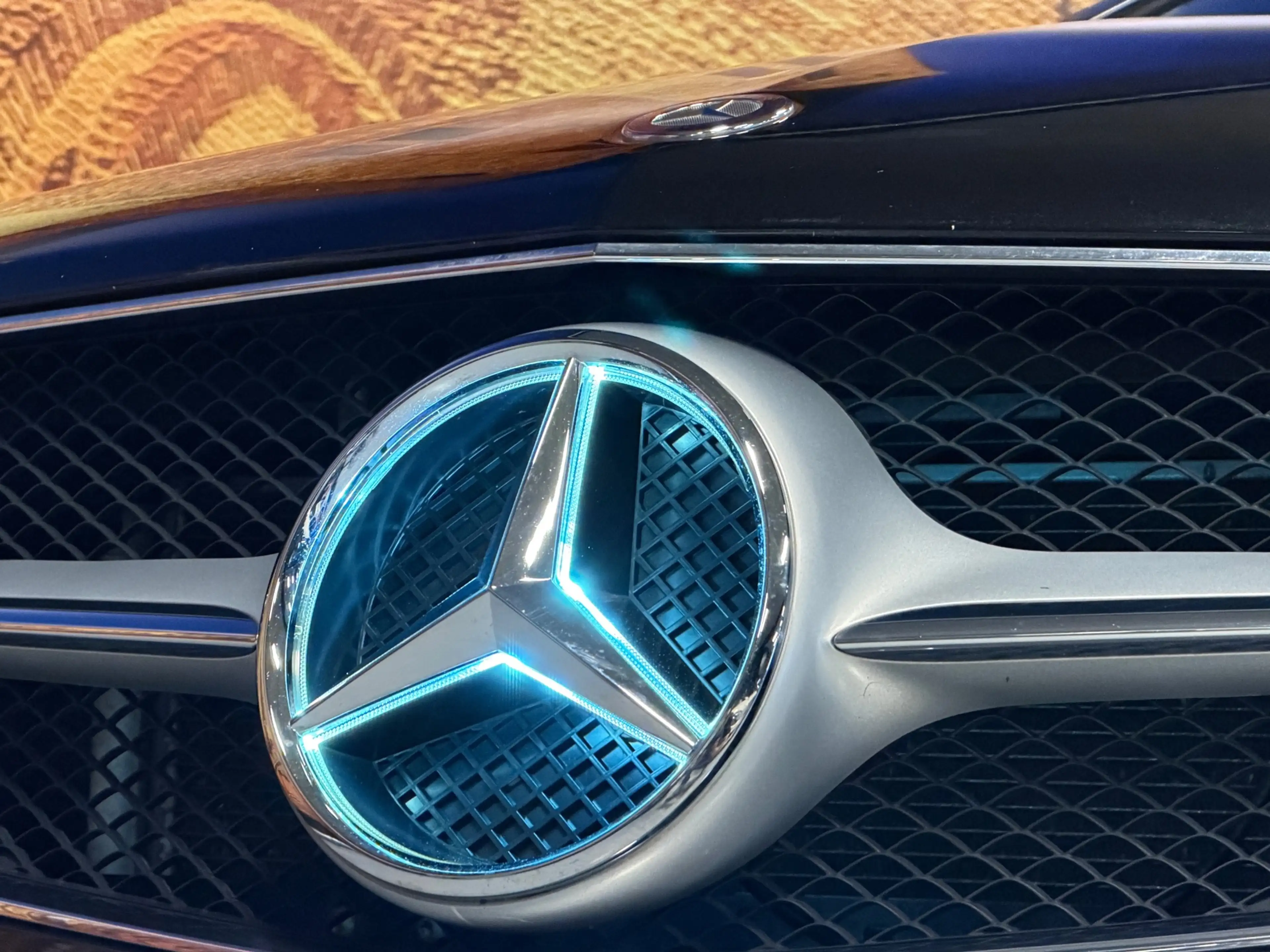 Mercedes-Benz E 200 Coupé AMG Automaat Panodak Leer LED — photo 38