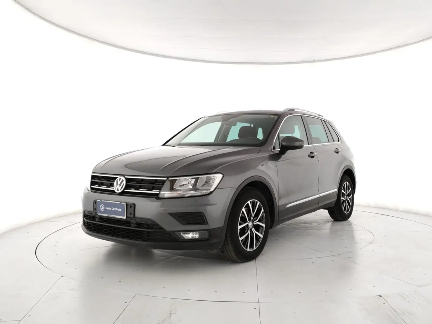 Volkswagen Tiguan 1.6 TDI SCR Business 85 kW/115 CV man Grijs - 1