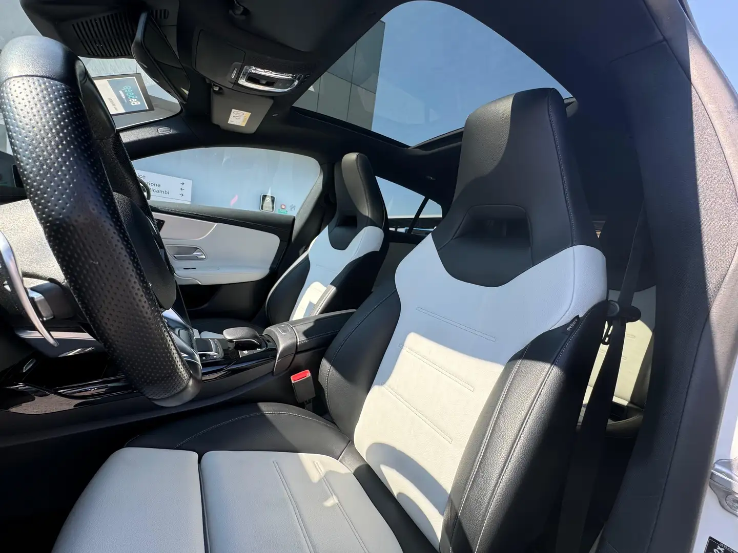 Mercedes-Benz CLA 35 AMG Shooting Brake 4matic - 1