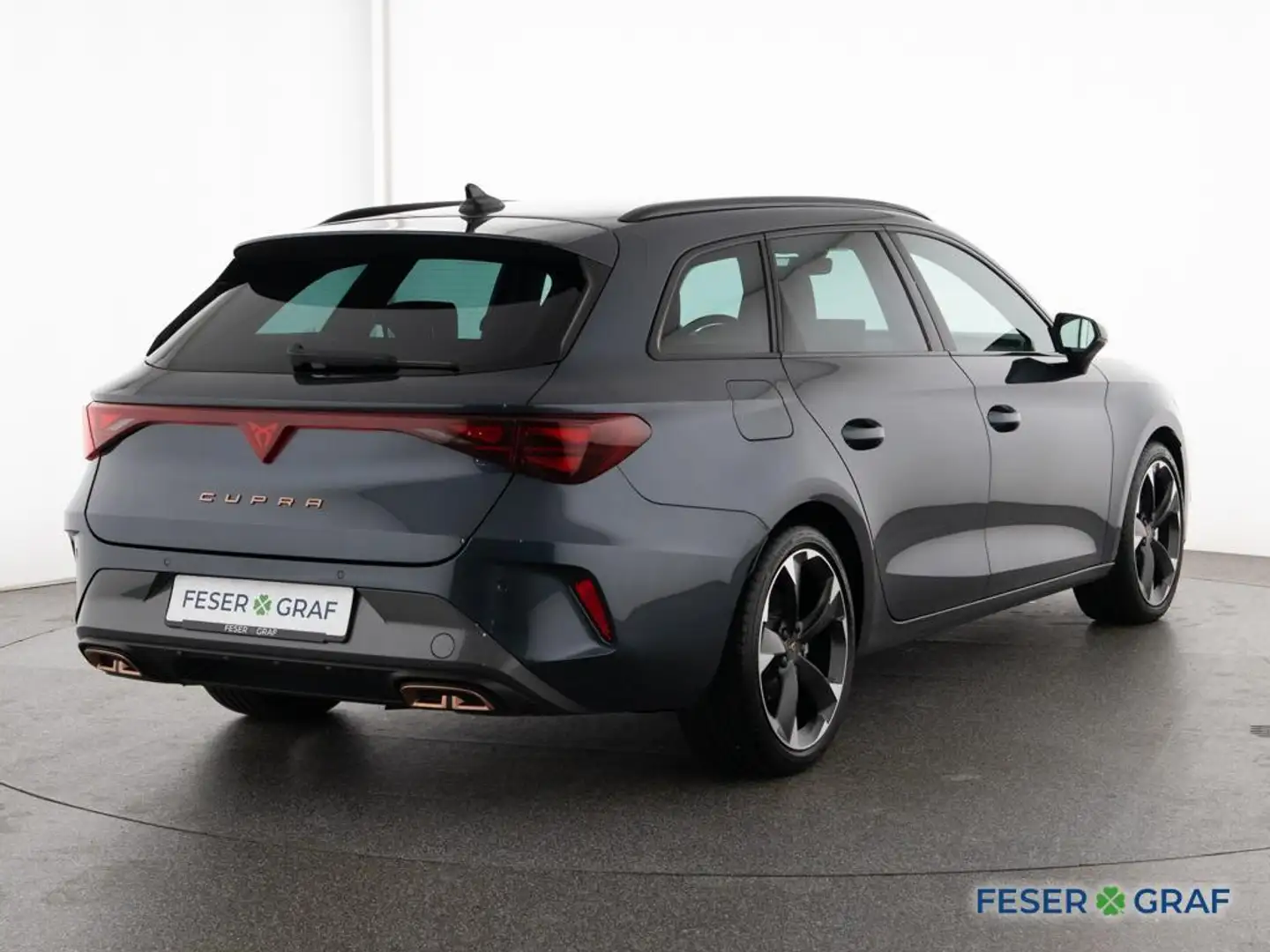 CUPRA Leon ST 1.5 TSI e-HYBRID DSG LED DAB FullLink Gris - 2