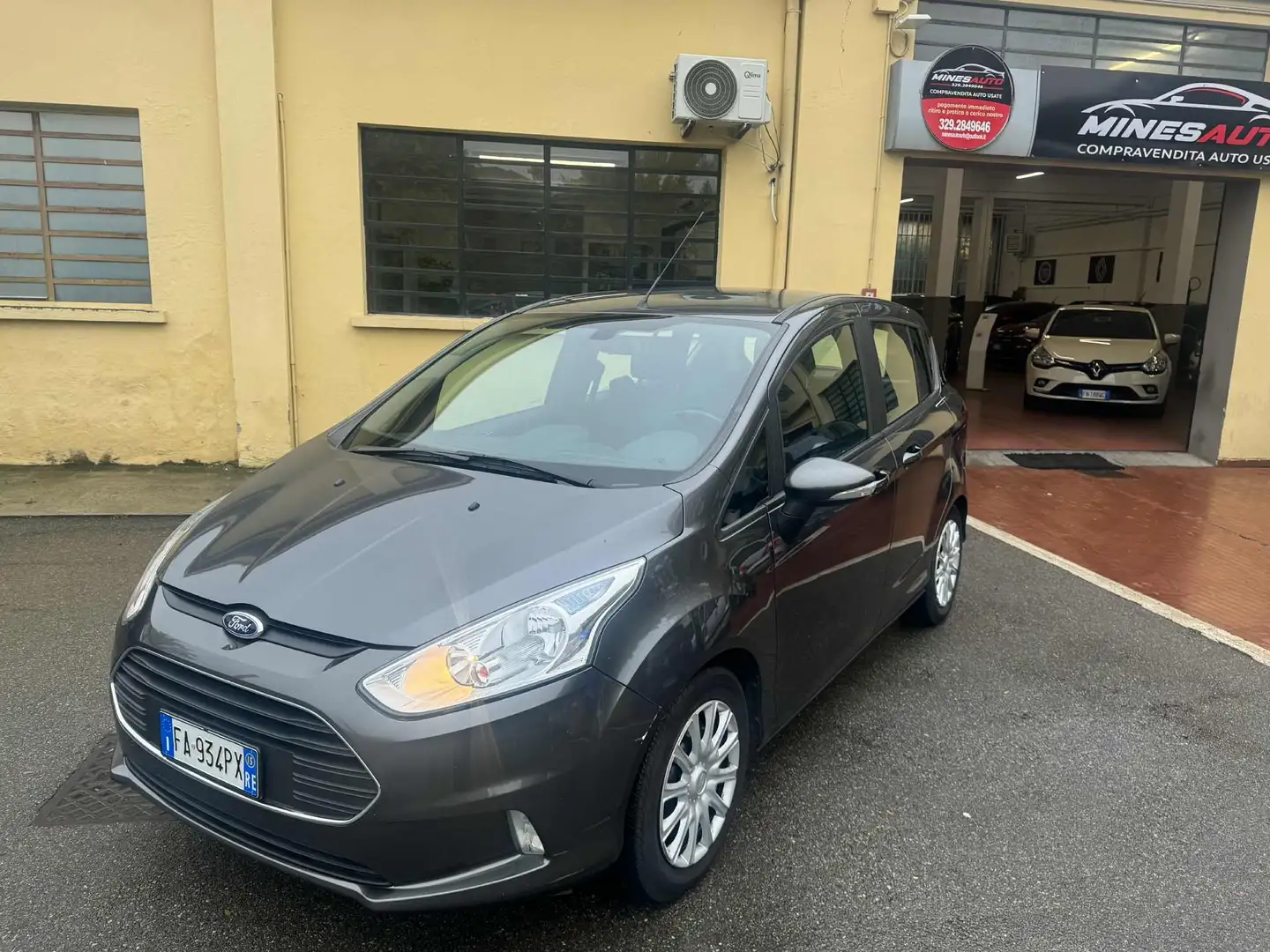 Ford B-Max B-Max 1.4 Business Gpl 87cv E6 Gris - 1