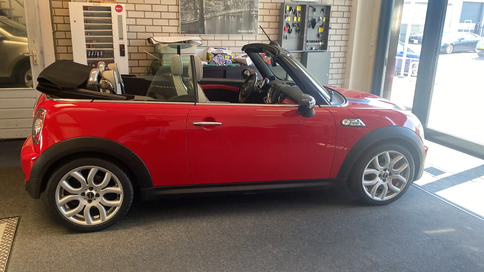 MINI John Cooper Works Cabrio Mini Cabrio 1.6 John Cooper Works Rouge - 2